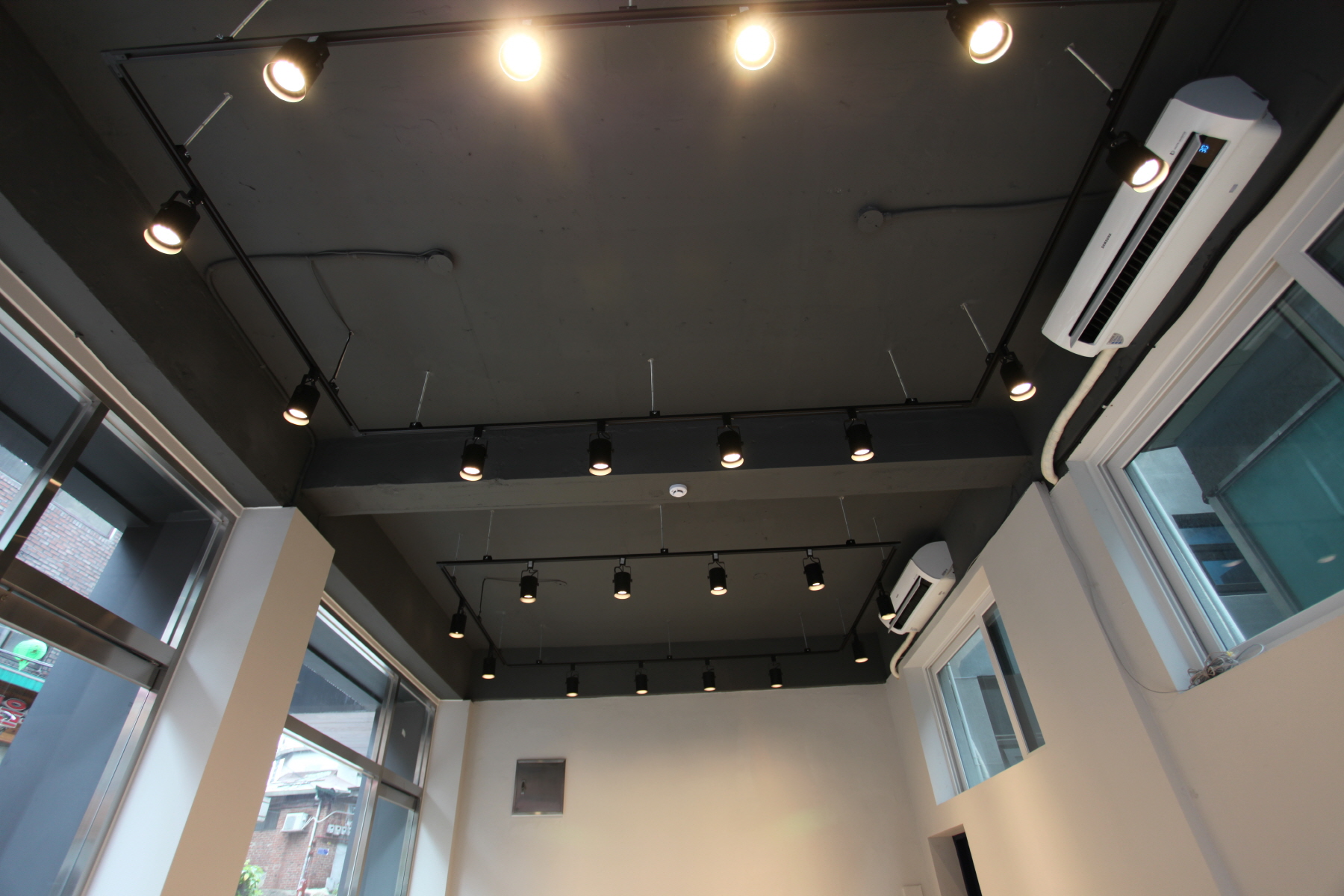 ee3256195cb3c.jpg