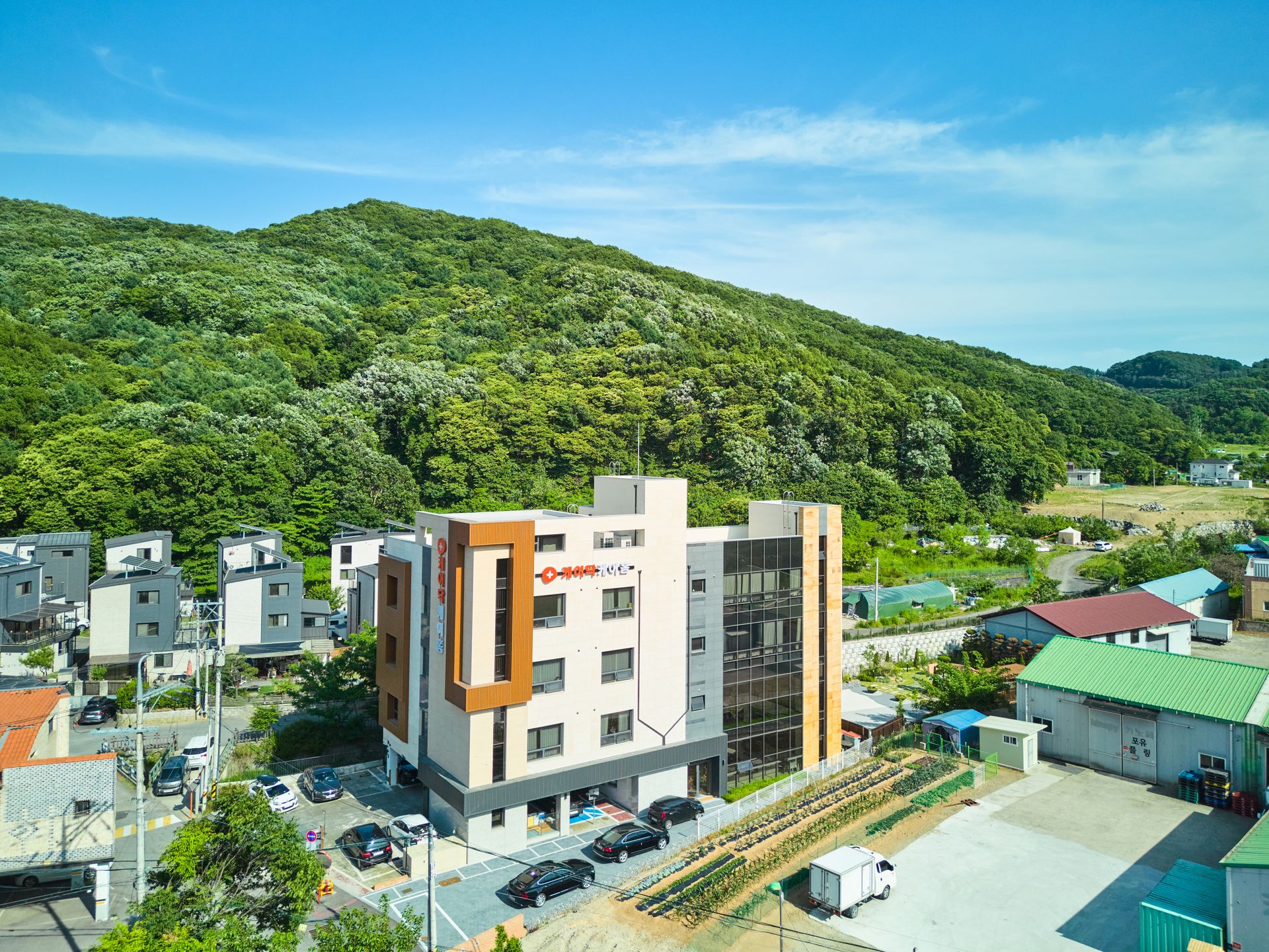 용인더퍼스트점