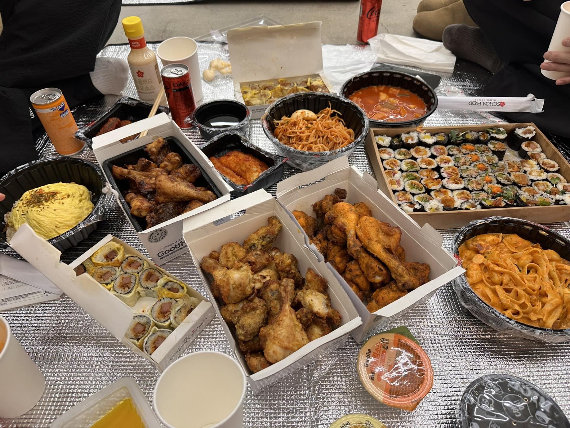 메이트 QR로 주문한 사내 복날 행사