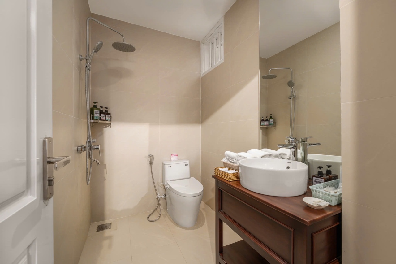 684f5eb18d624.jpg
