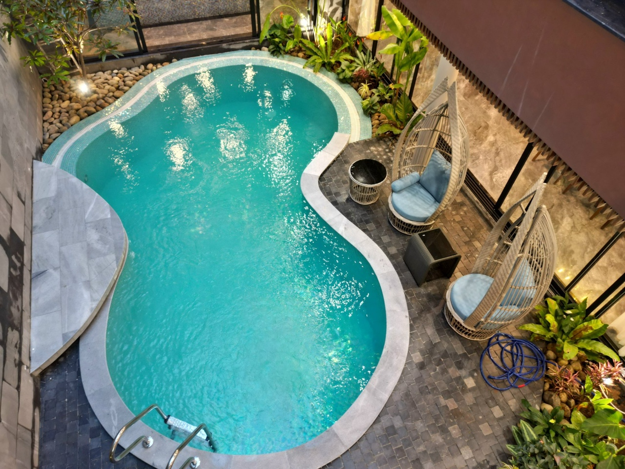 a1f33c4f27452.jpg