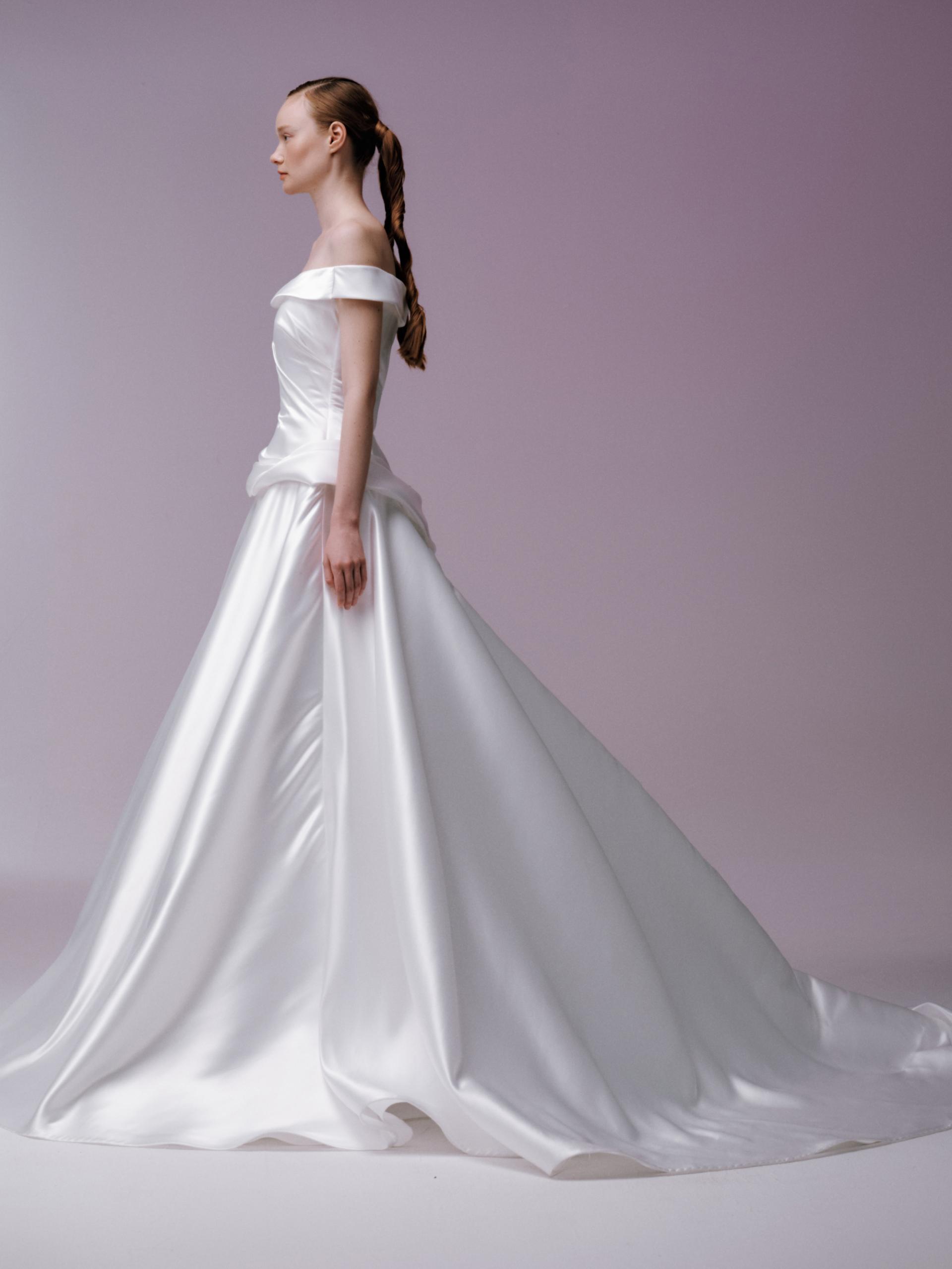 DELFINA / 델피나 복제