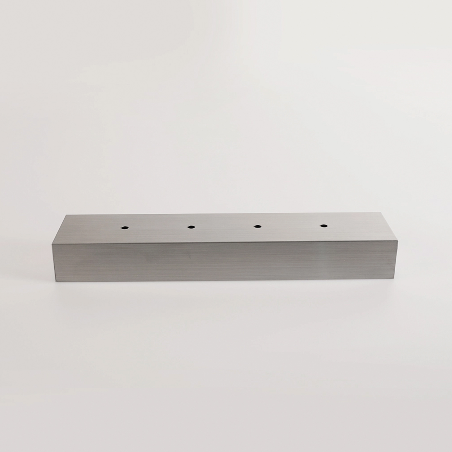 Silver Rose Vase / Rose in Flux X GREENWAYCOURT / Edition 01 by Mond Kim