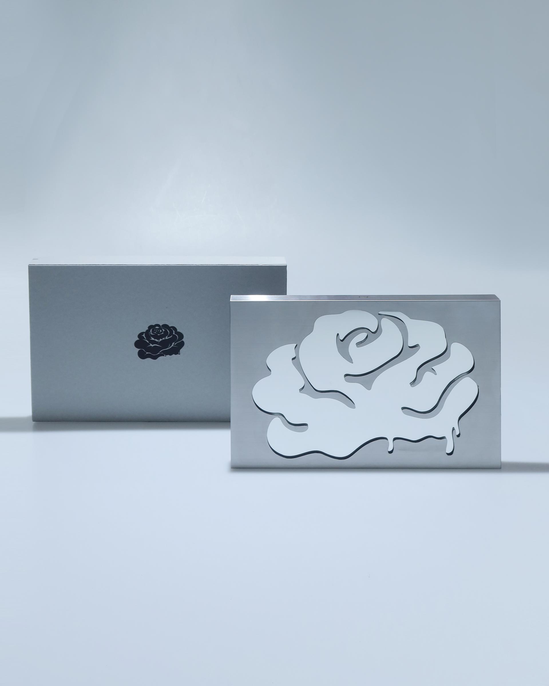 [Pre-order ~6.7] Roses in Flux / Silver Mirror / Edition 01 by Mond Kim