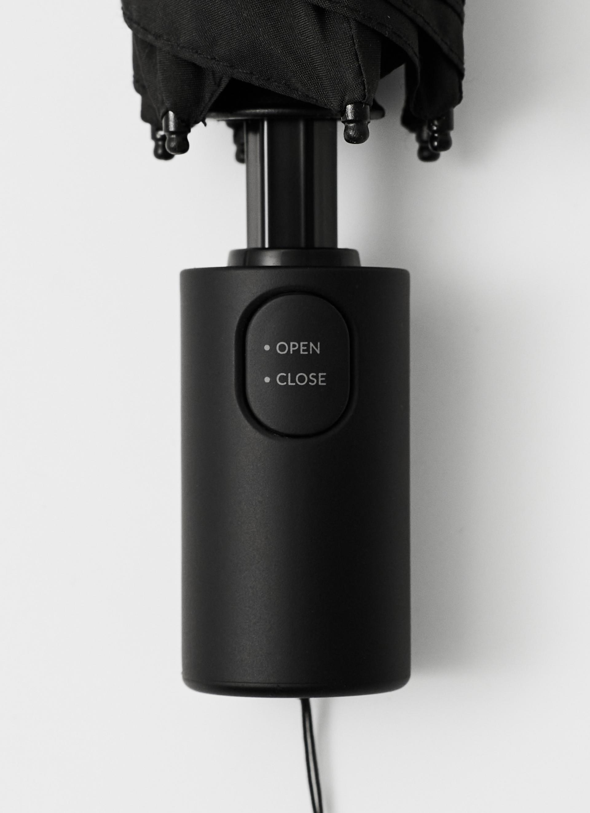3-FOLDING LIGHT UMBRELLA / BLACK