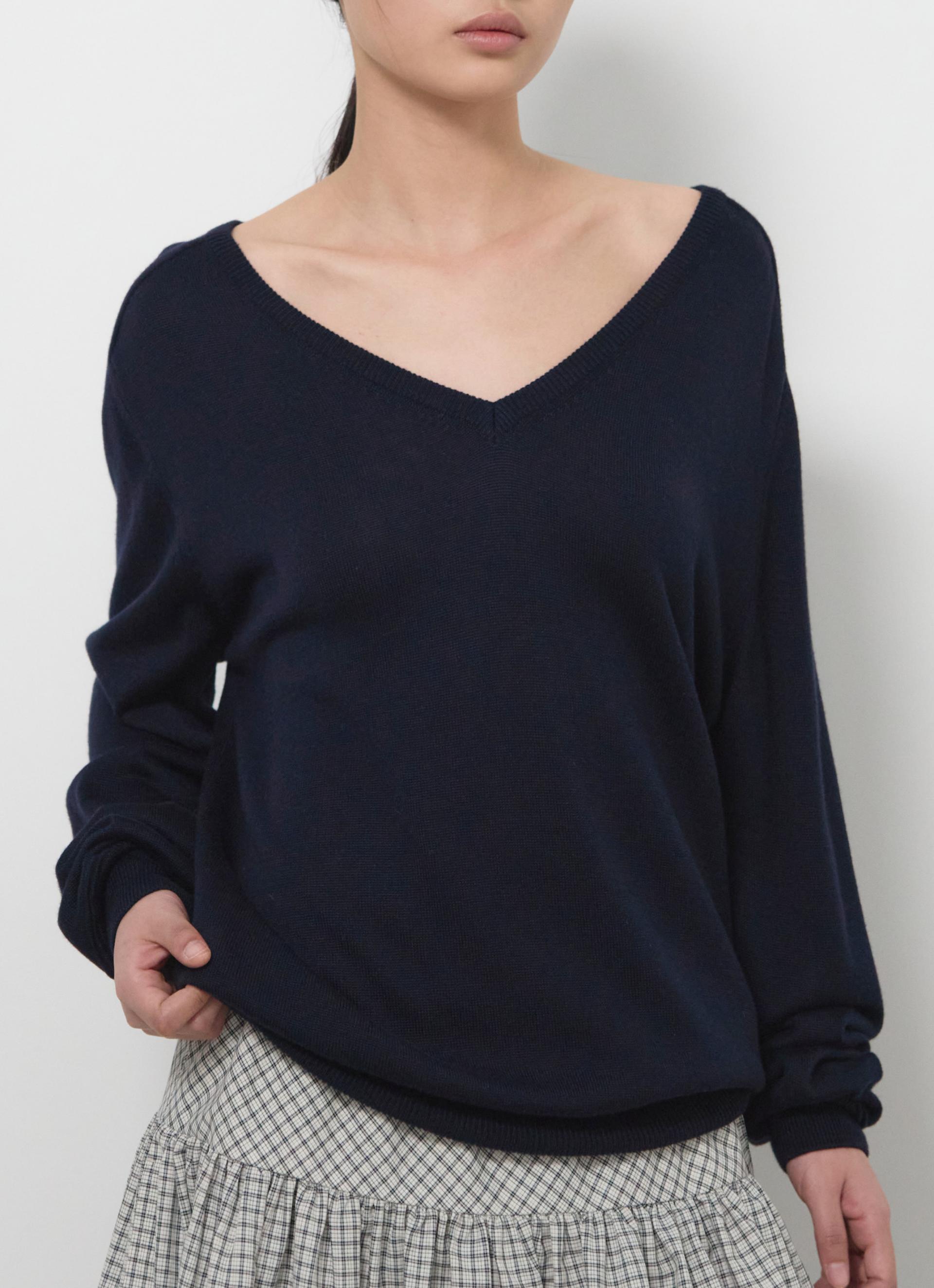 26SS LOOSE V-NECK KNIT / NAVY