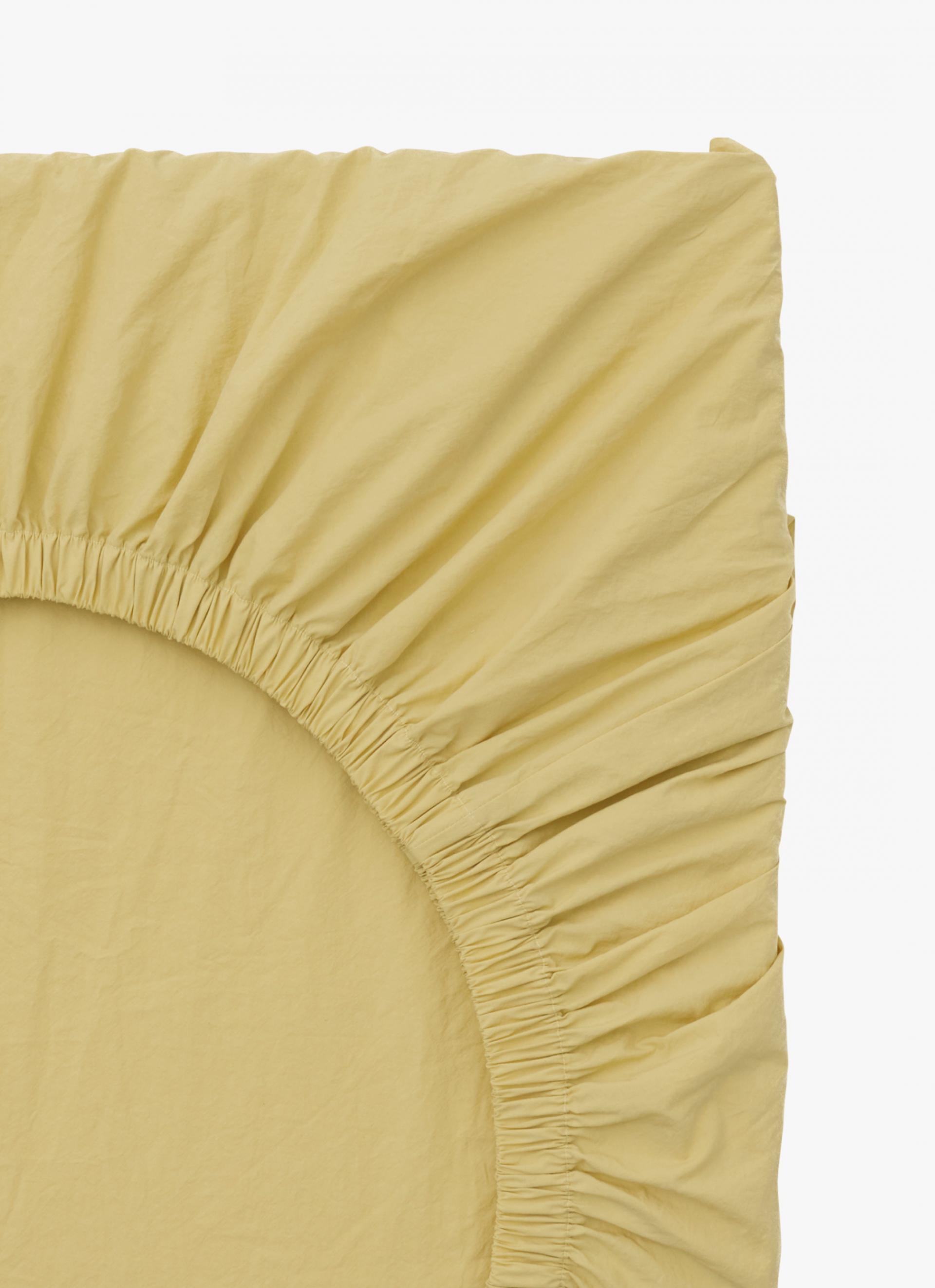 FITTED SHEET / 2 SIZES, 6 COLORS