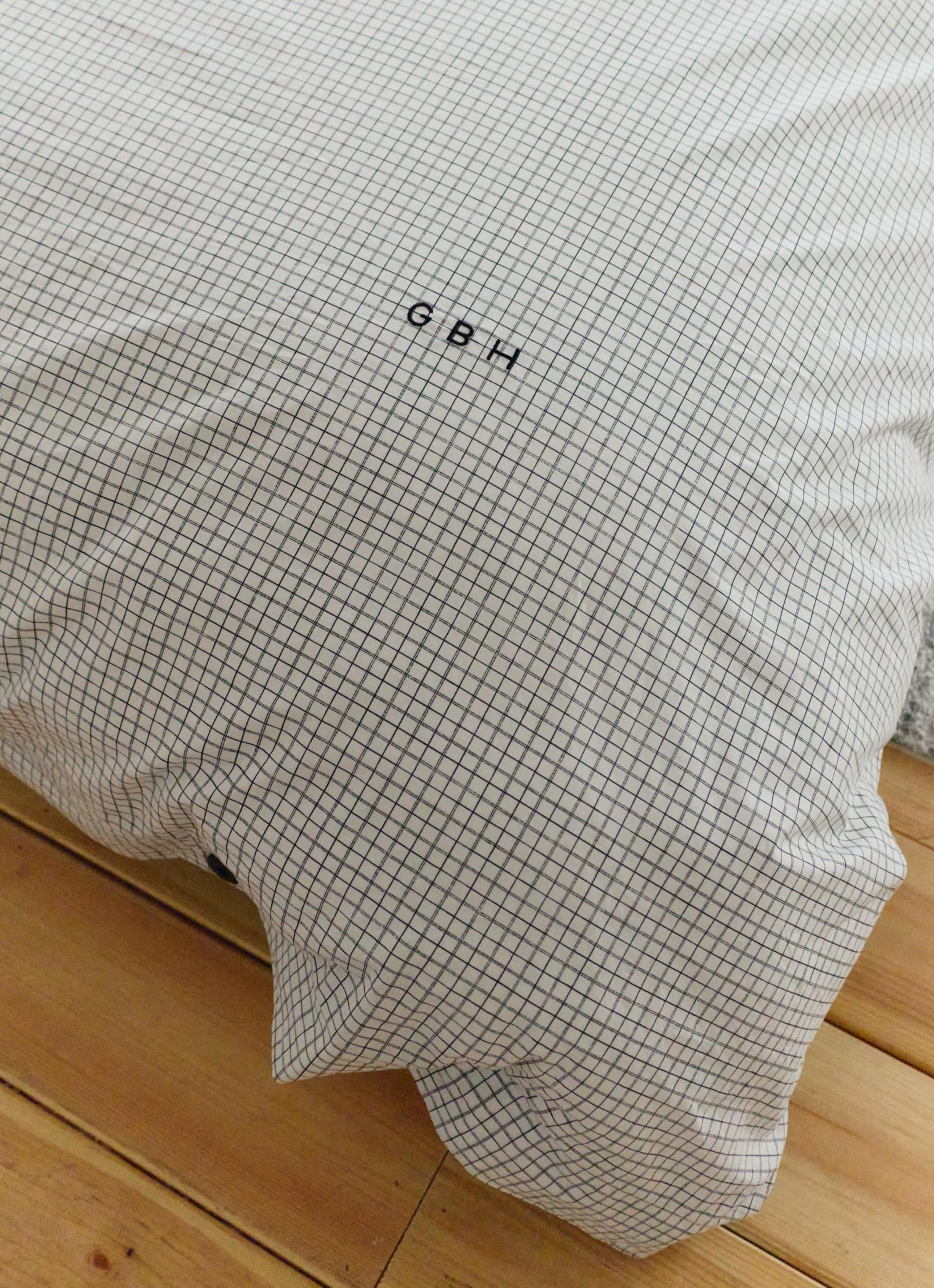 PILLOWCASE - CHECK GRID / 2 SIZES