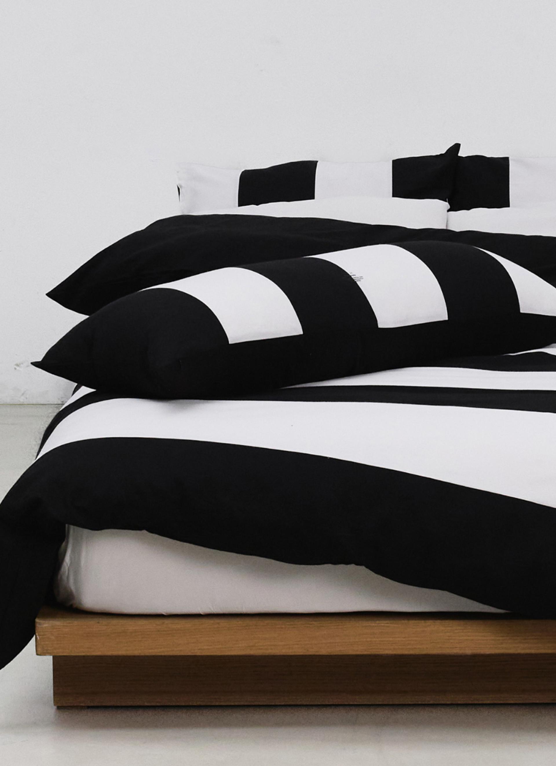 PATCHWORK LONG PILLOW COVER / 110x44cm
