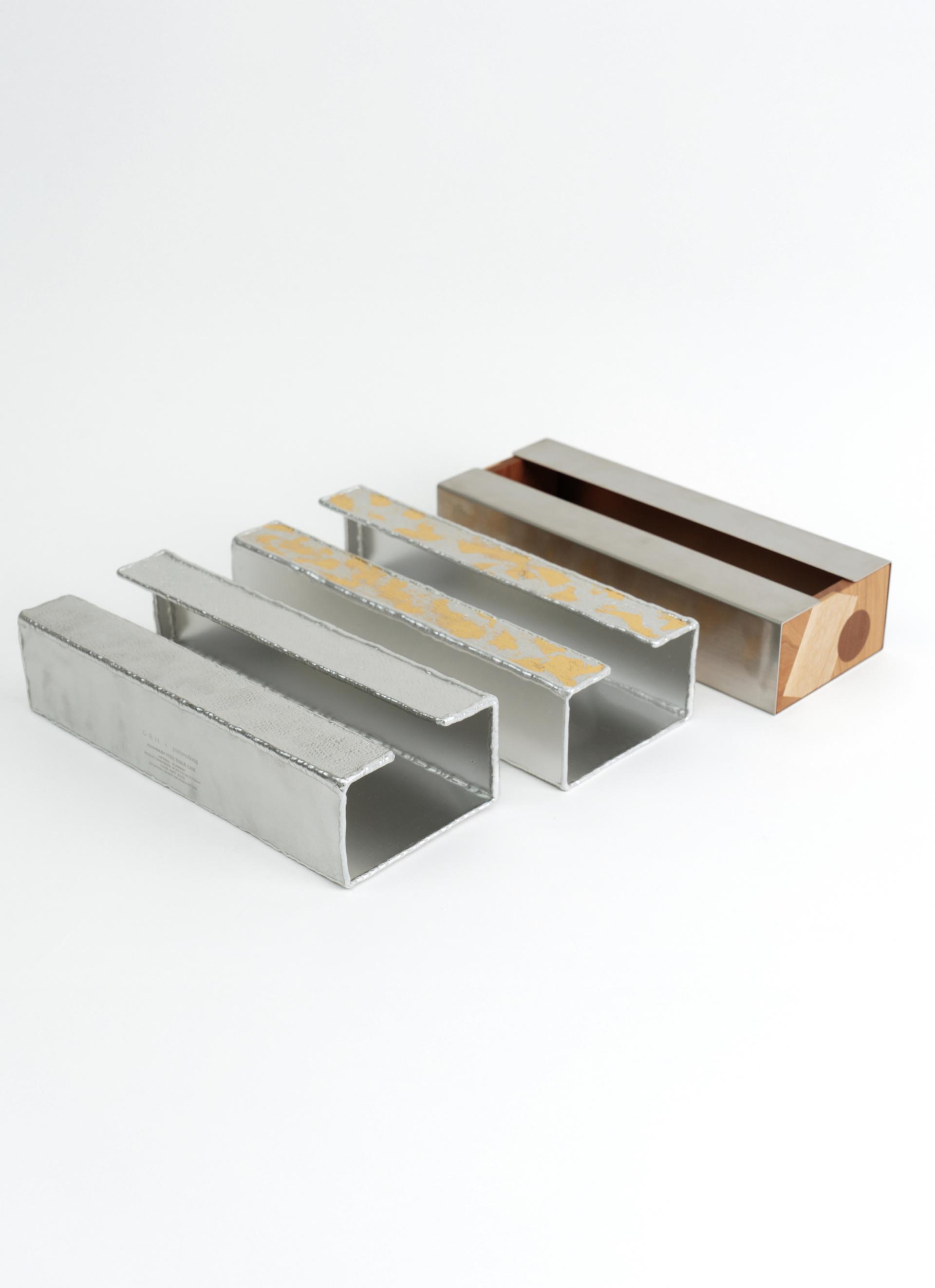 x Yunyeodong ALUMINUM STEEL TISSUE CASE / MATT SILVER