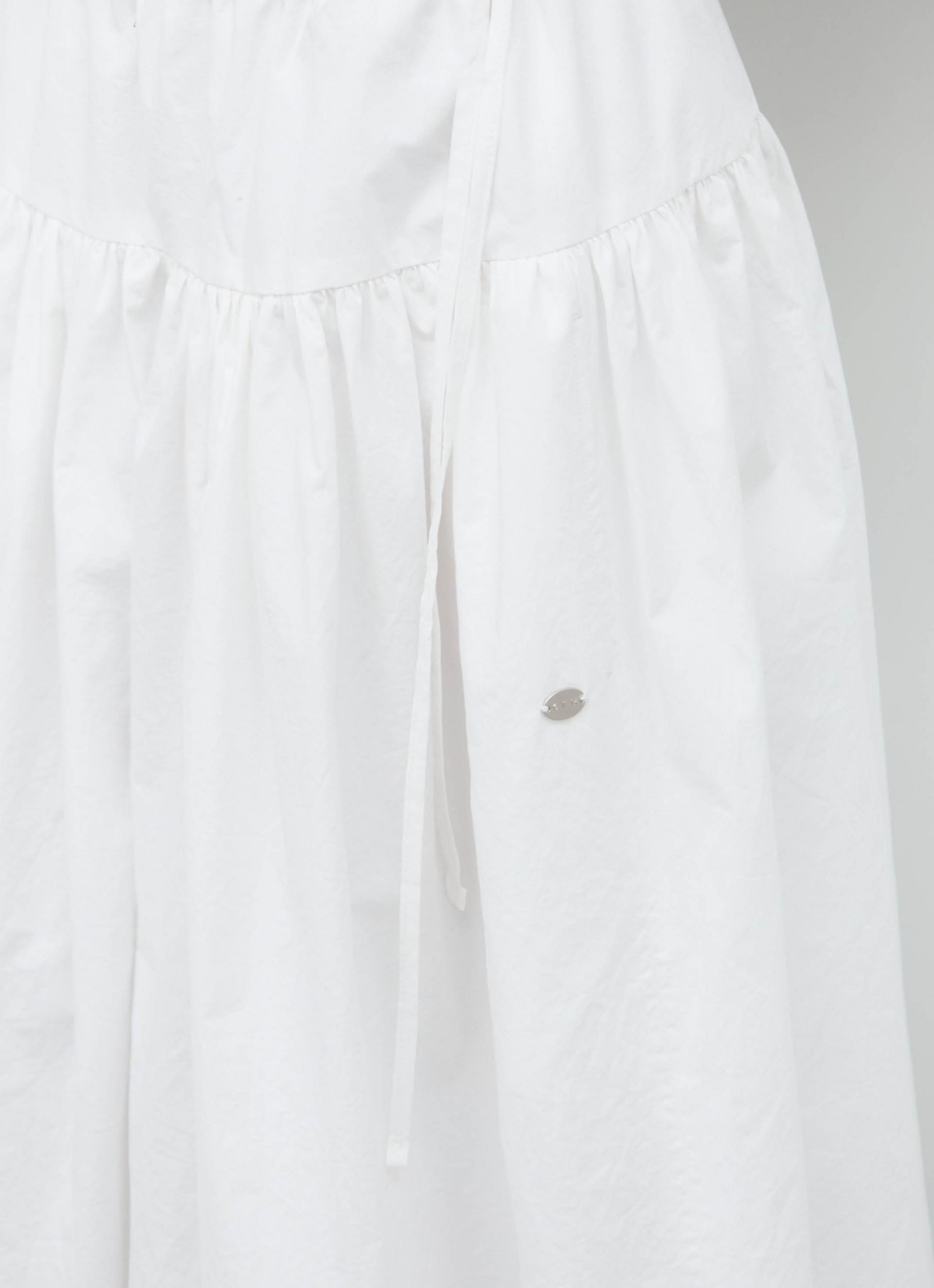 26SS SIDE DRAWSTRING FLARE SKIRT / WHITE
