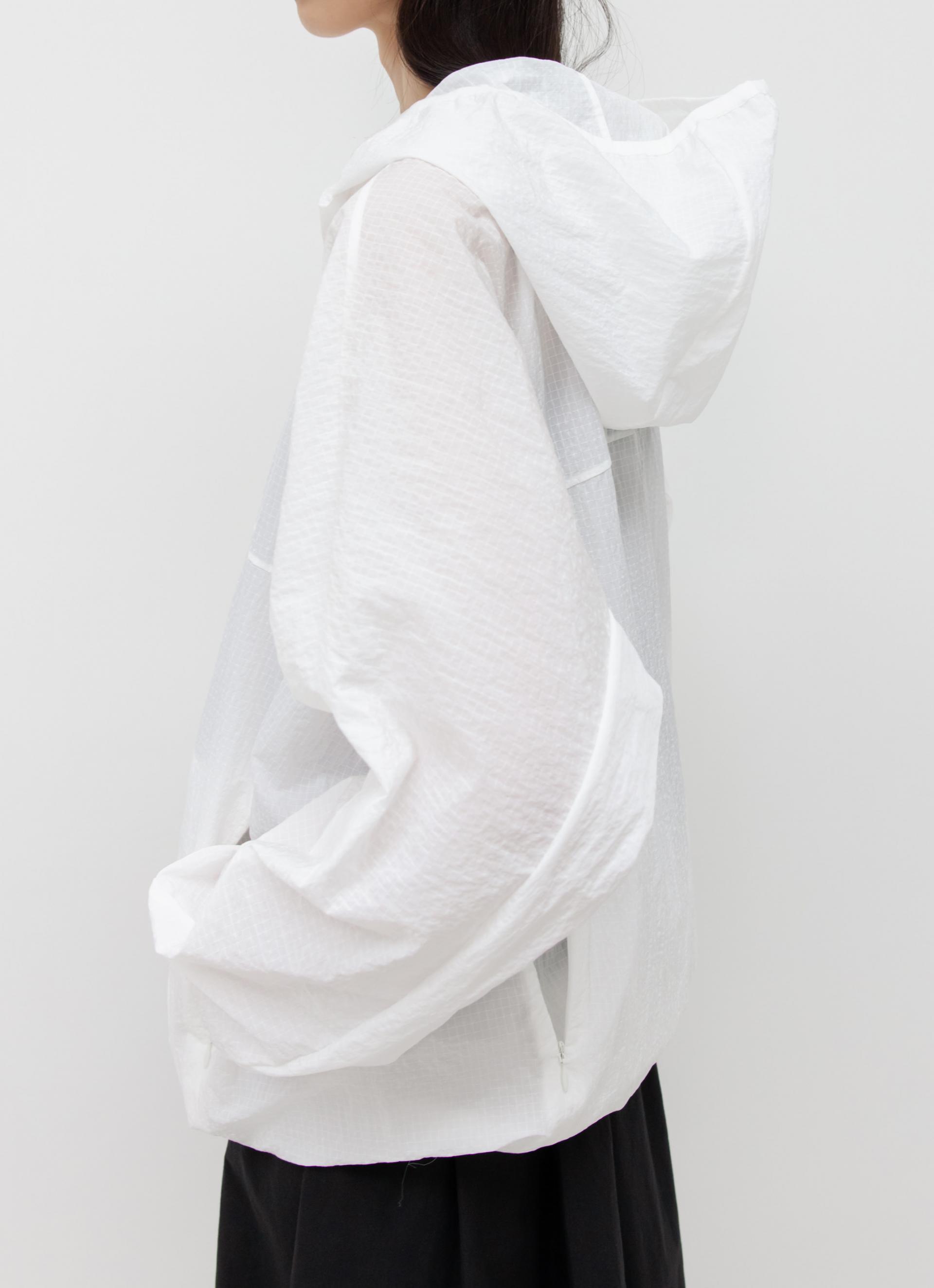 26SS HOODY WINDRUNNER / WHITE