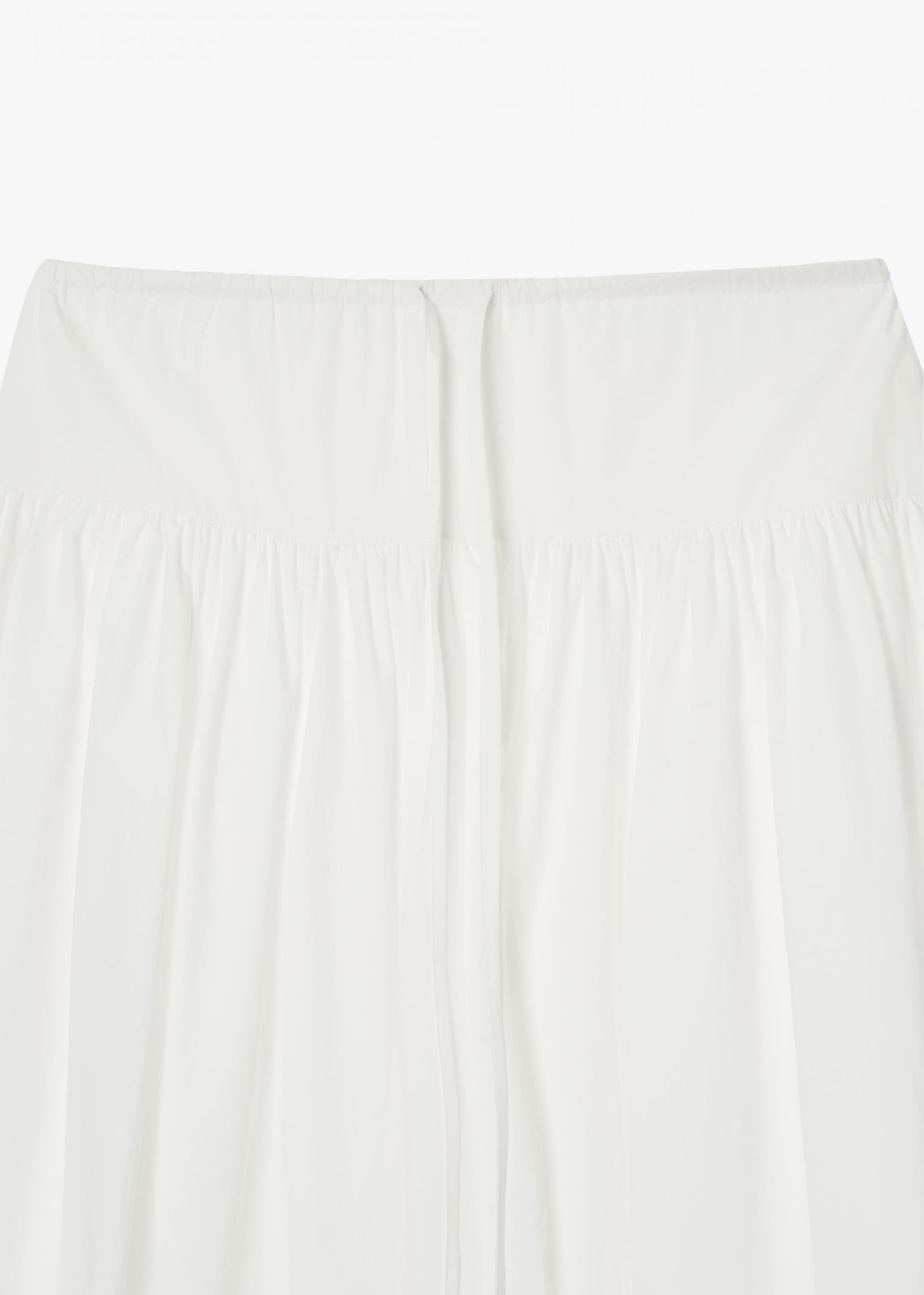 26SS SIDE DRAWSTRING FLARE SKIRT / WHITE