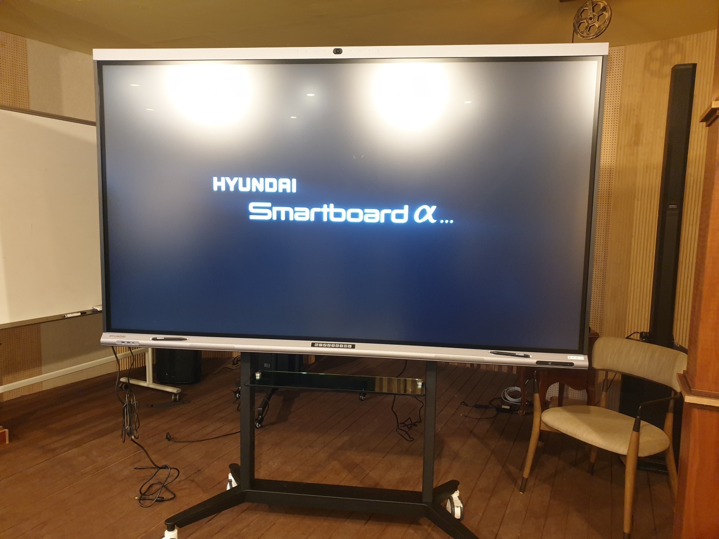 132940d75c37a.jpg
