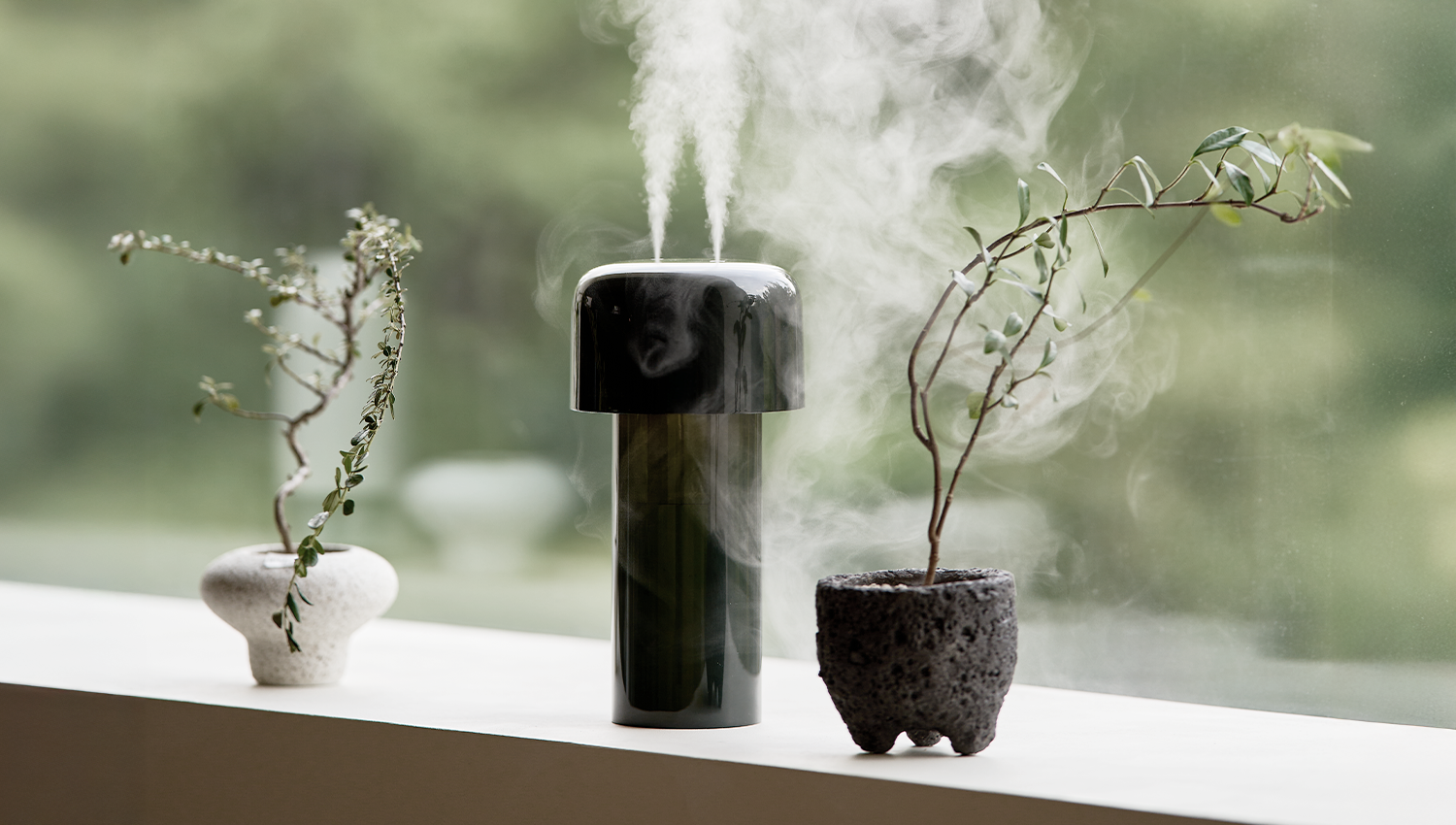 LUMENA MIST STAND
