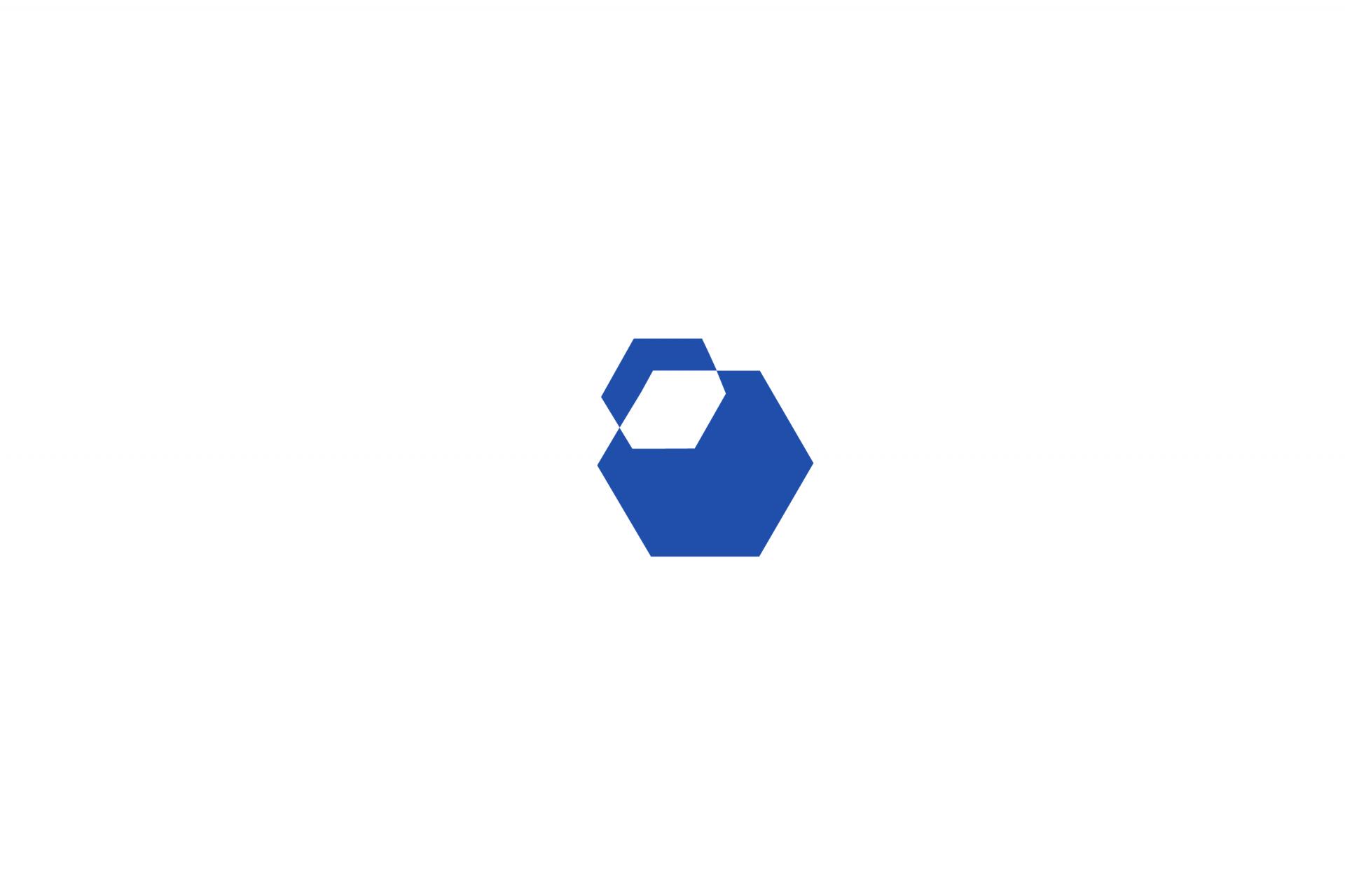 TYTHONIC vertical logo