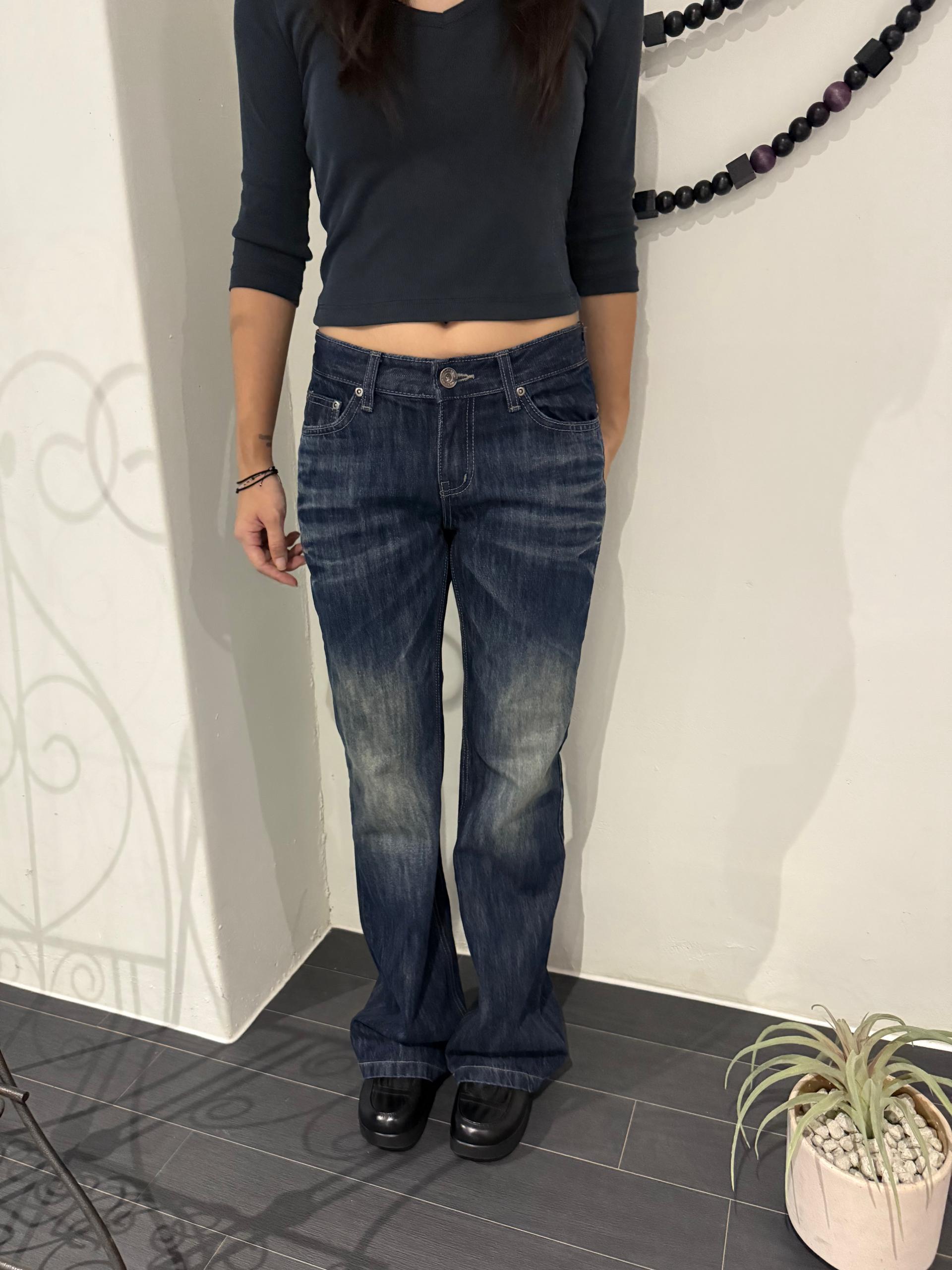 deep blue vintage boots cut