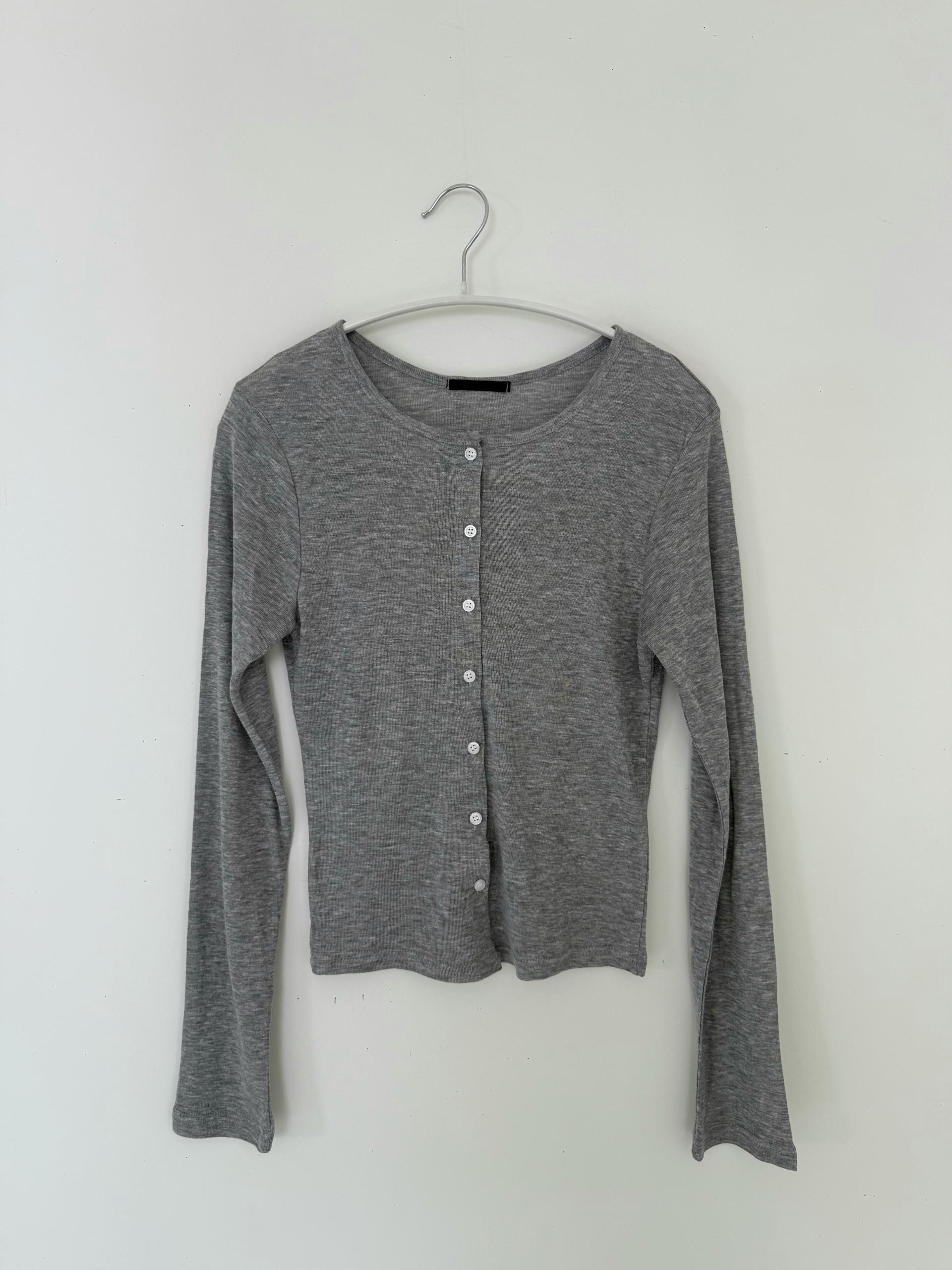 round loose cardigan