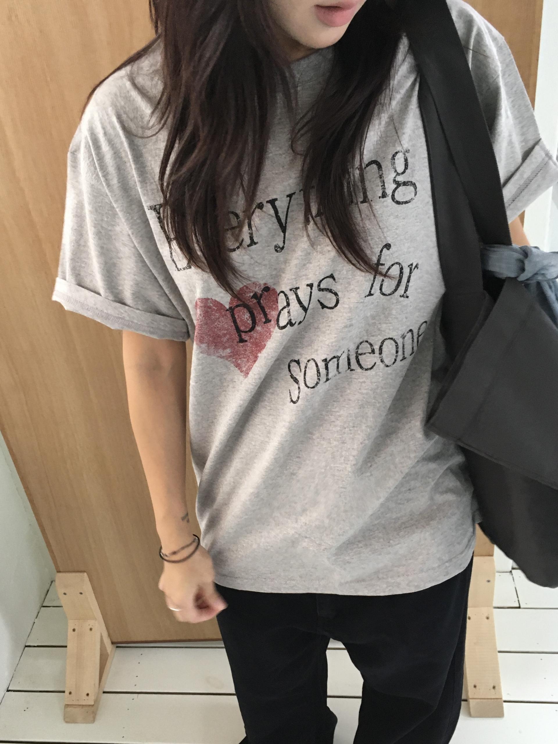 prays T-shirt