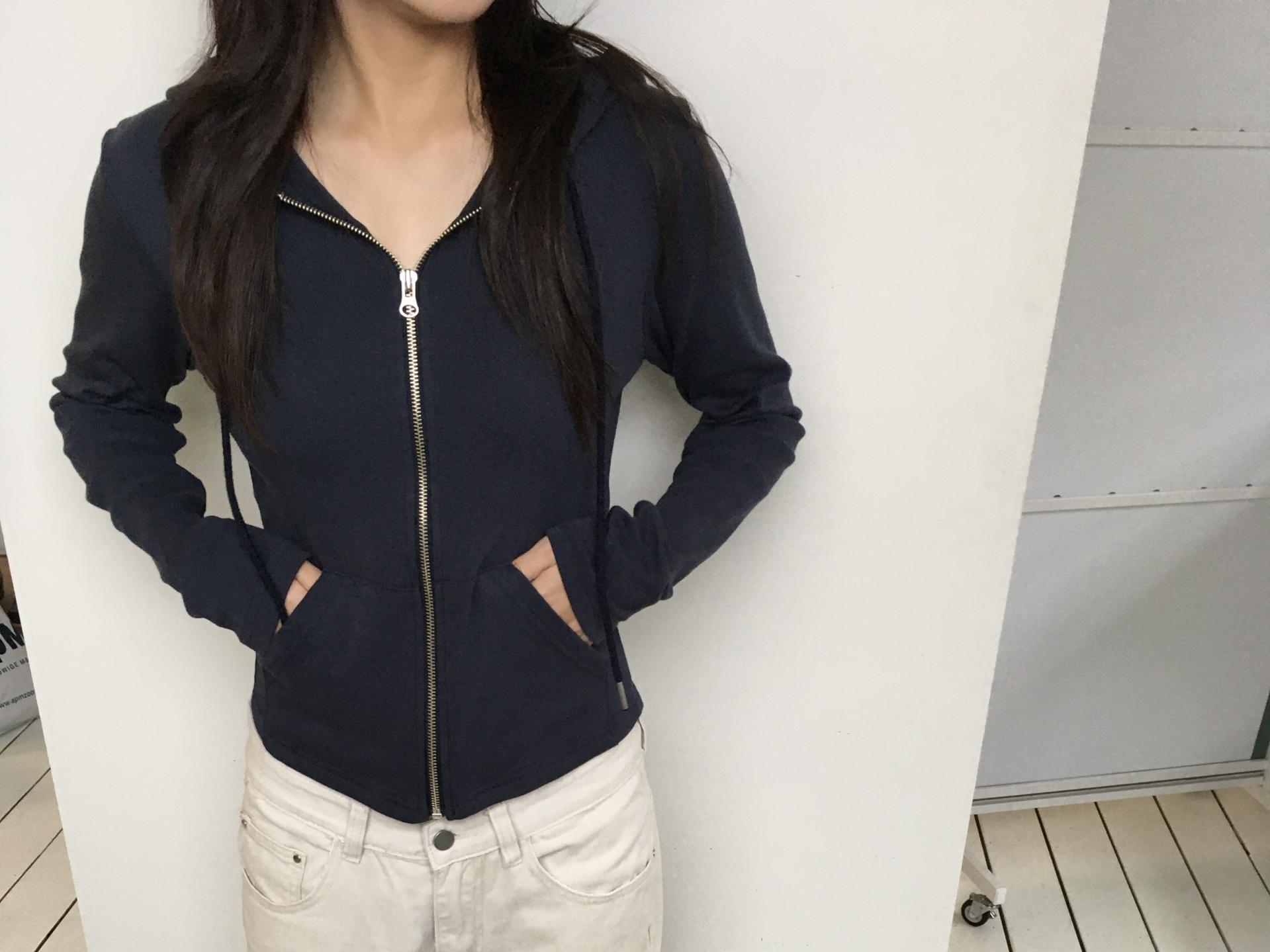 basic navy hoodie zip-up
