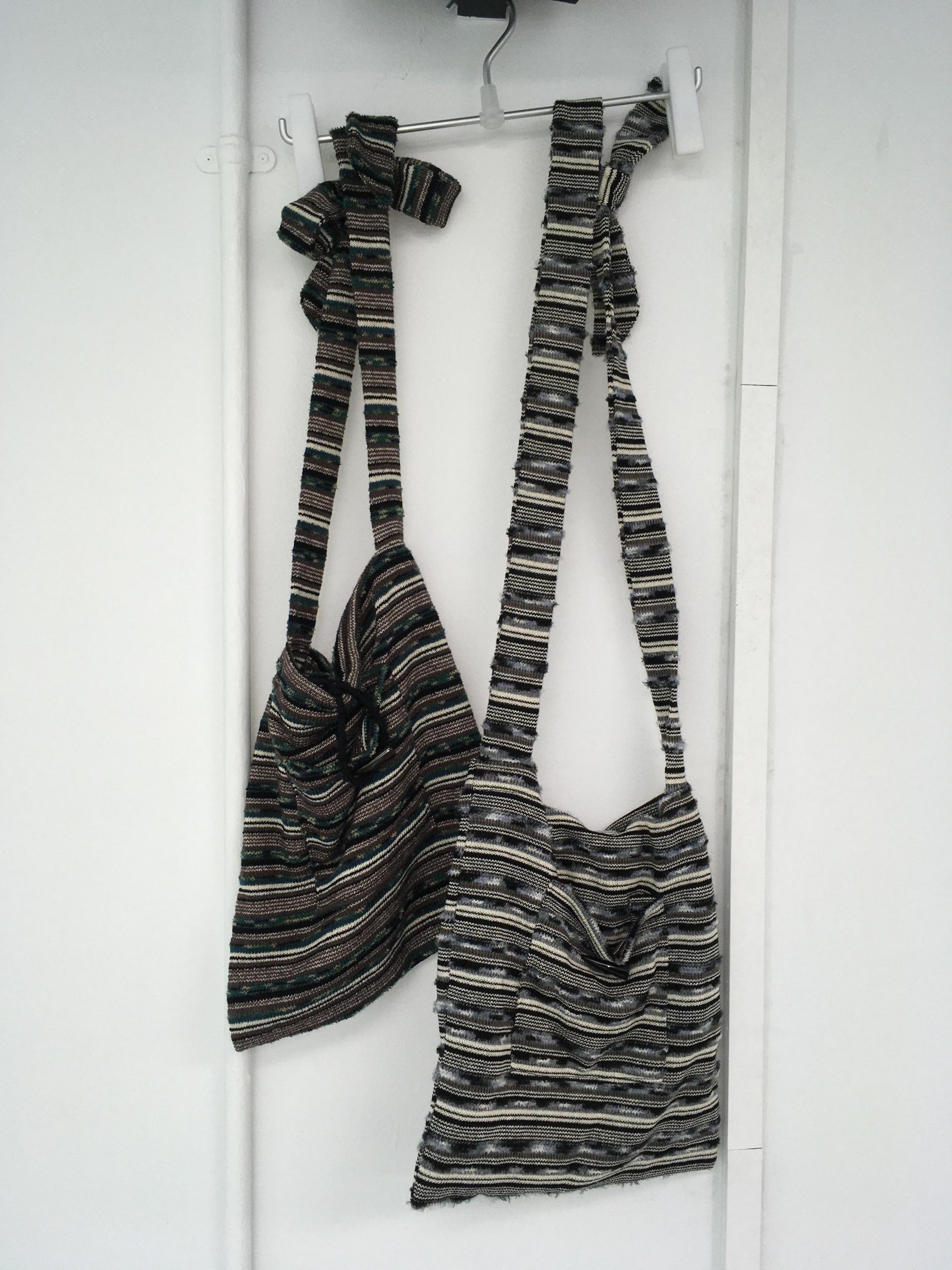 knit toggle bag