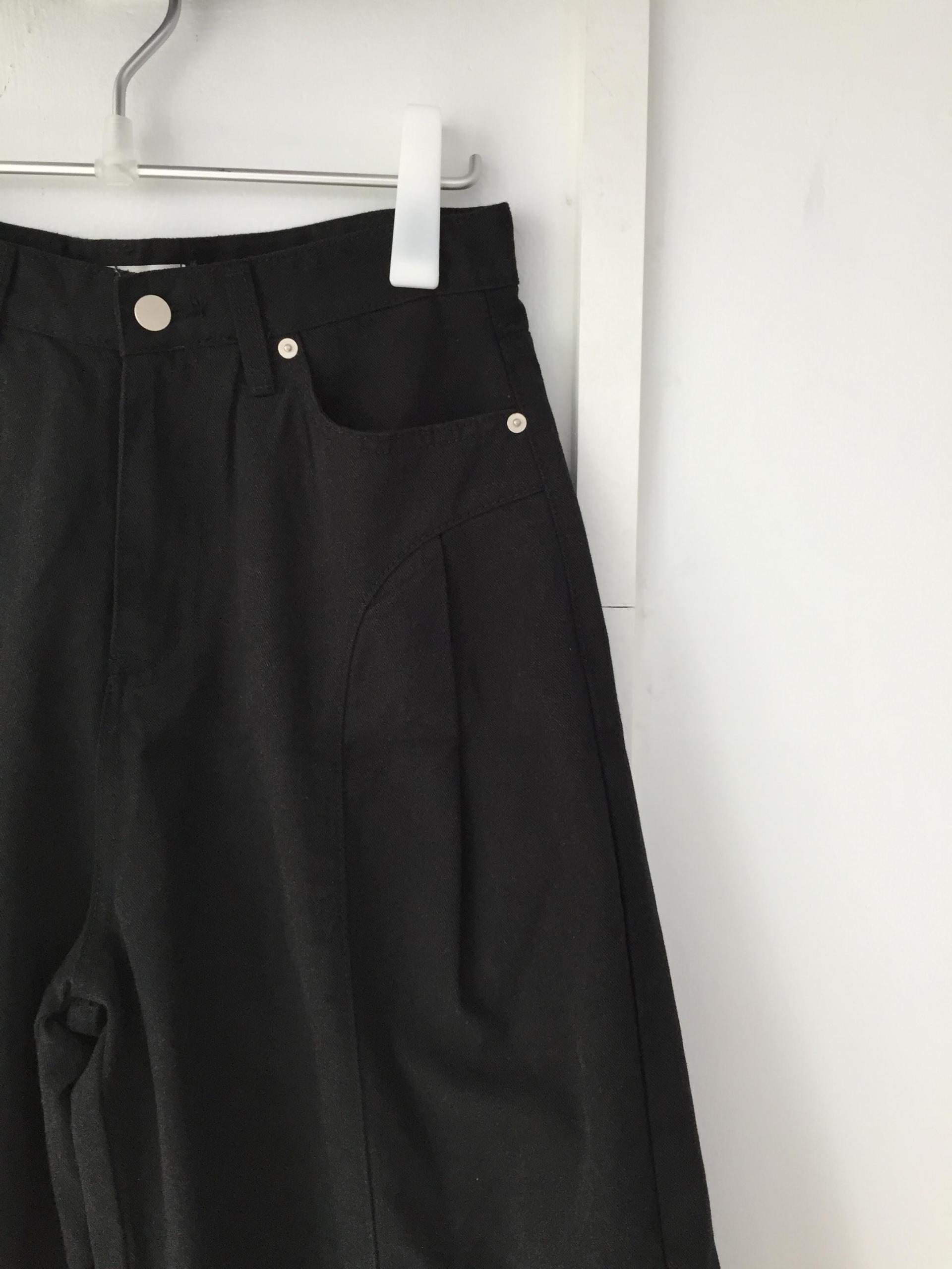 [unisex] seam stitch curved pants