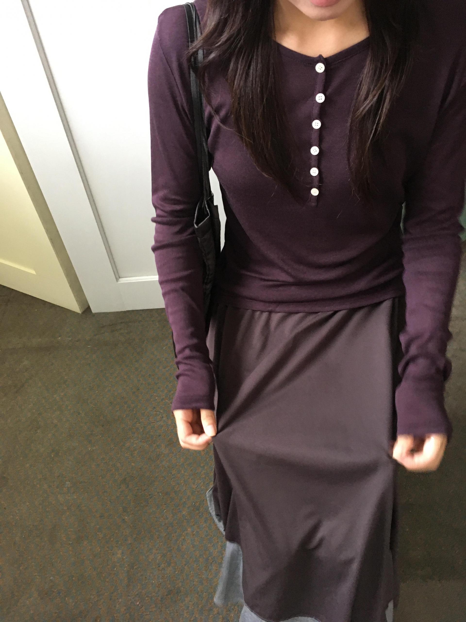 purple button long-sleeveless