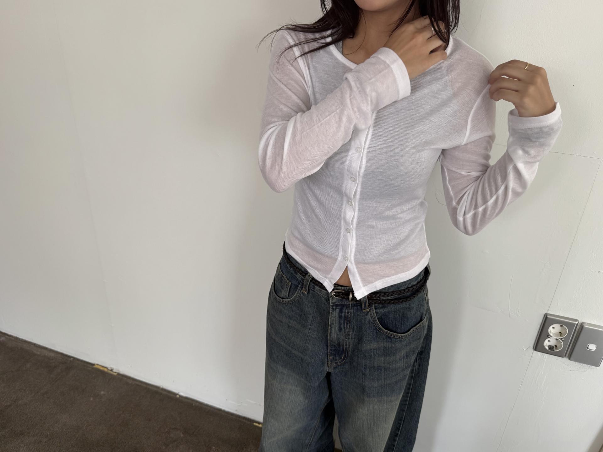 round loose cardigan