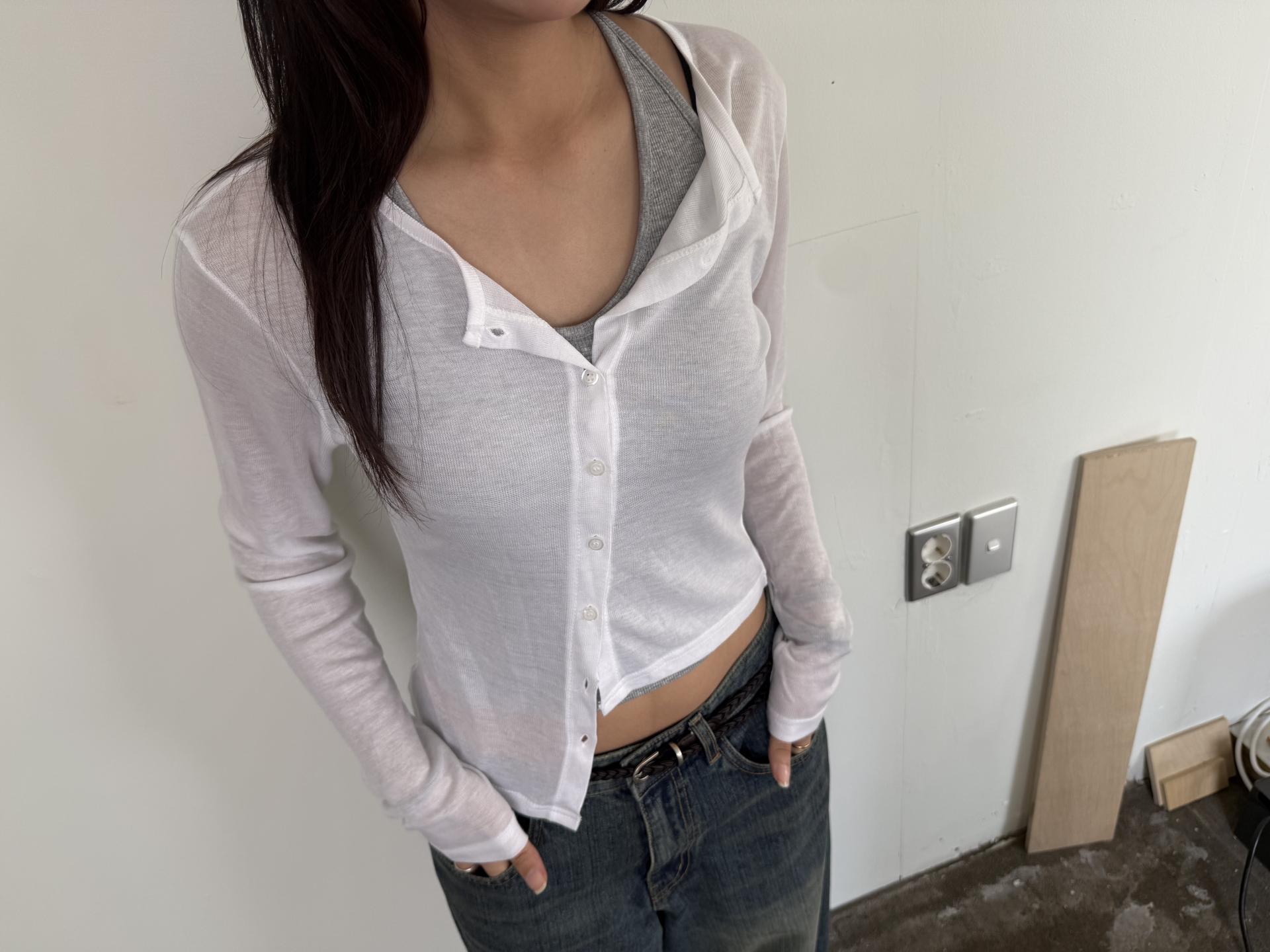 round loose cardigan