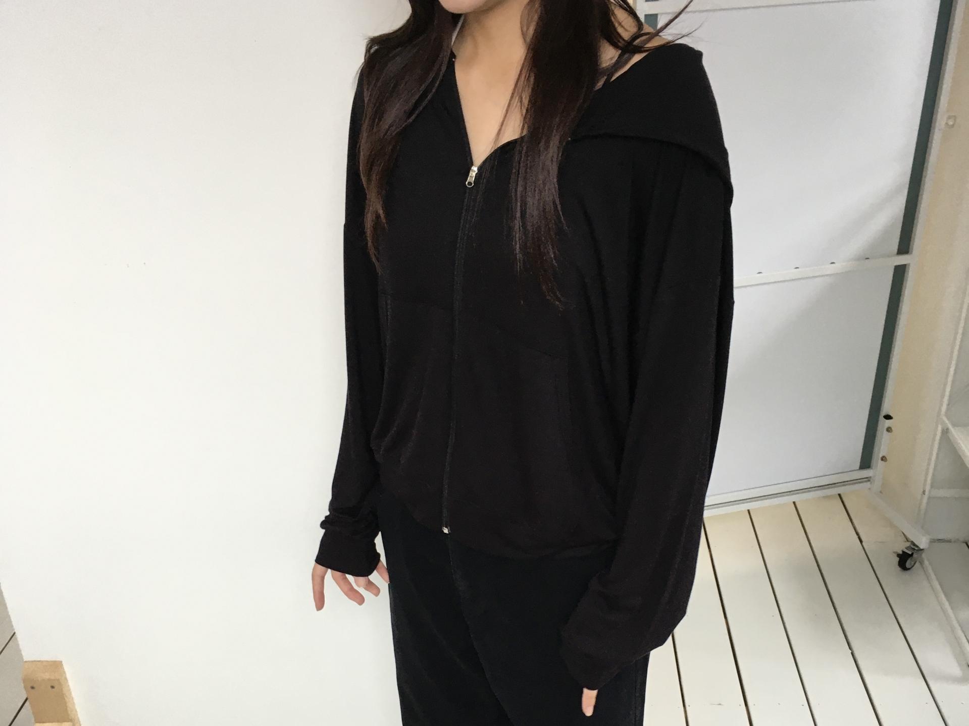 cool light hoodie zip-up