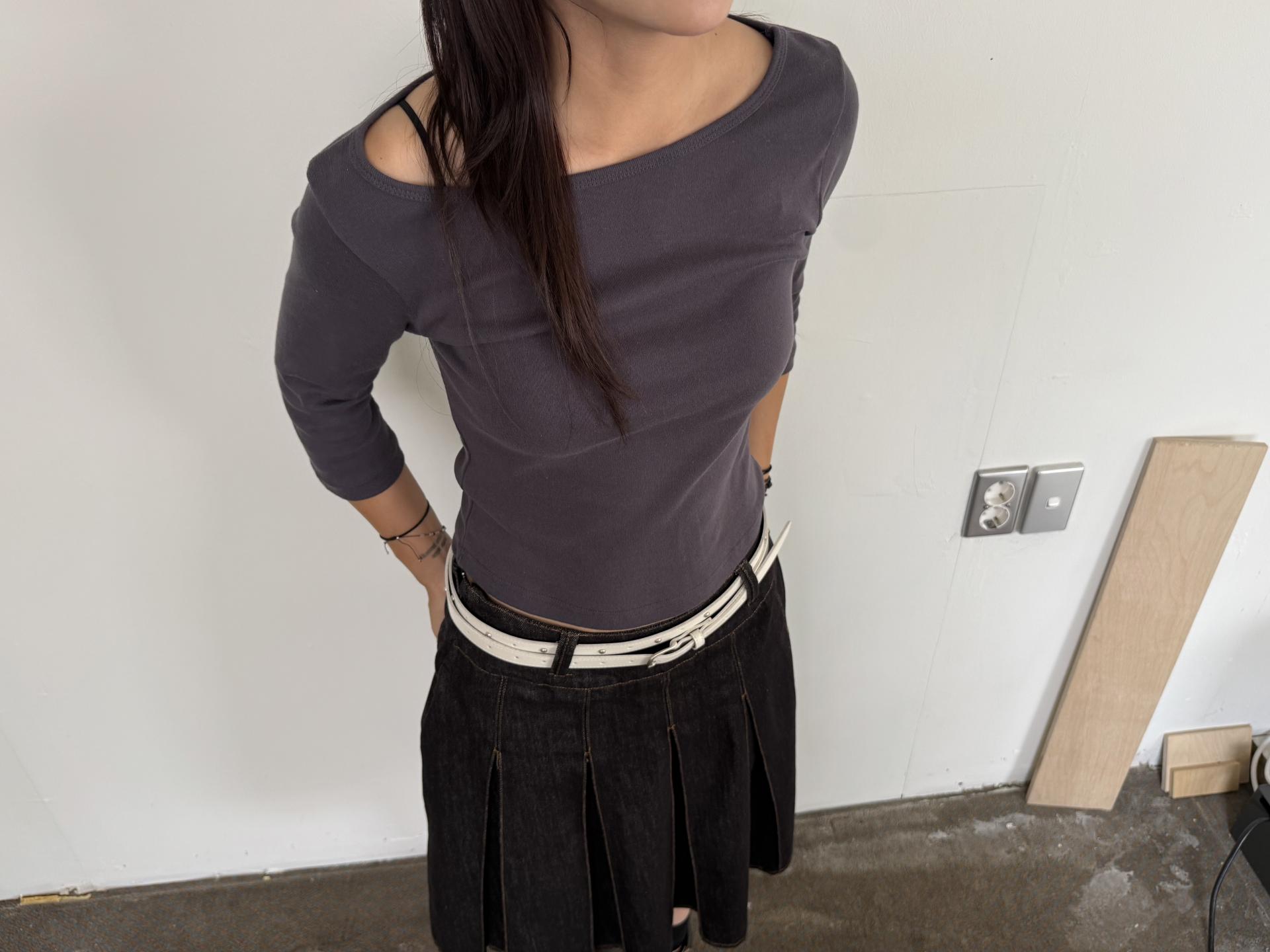 3/4 sleeve boatneck tee