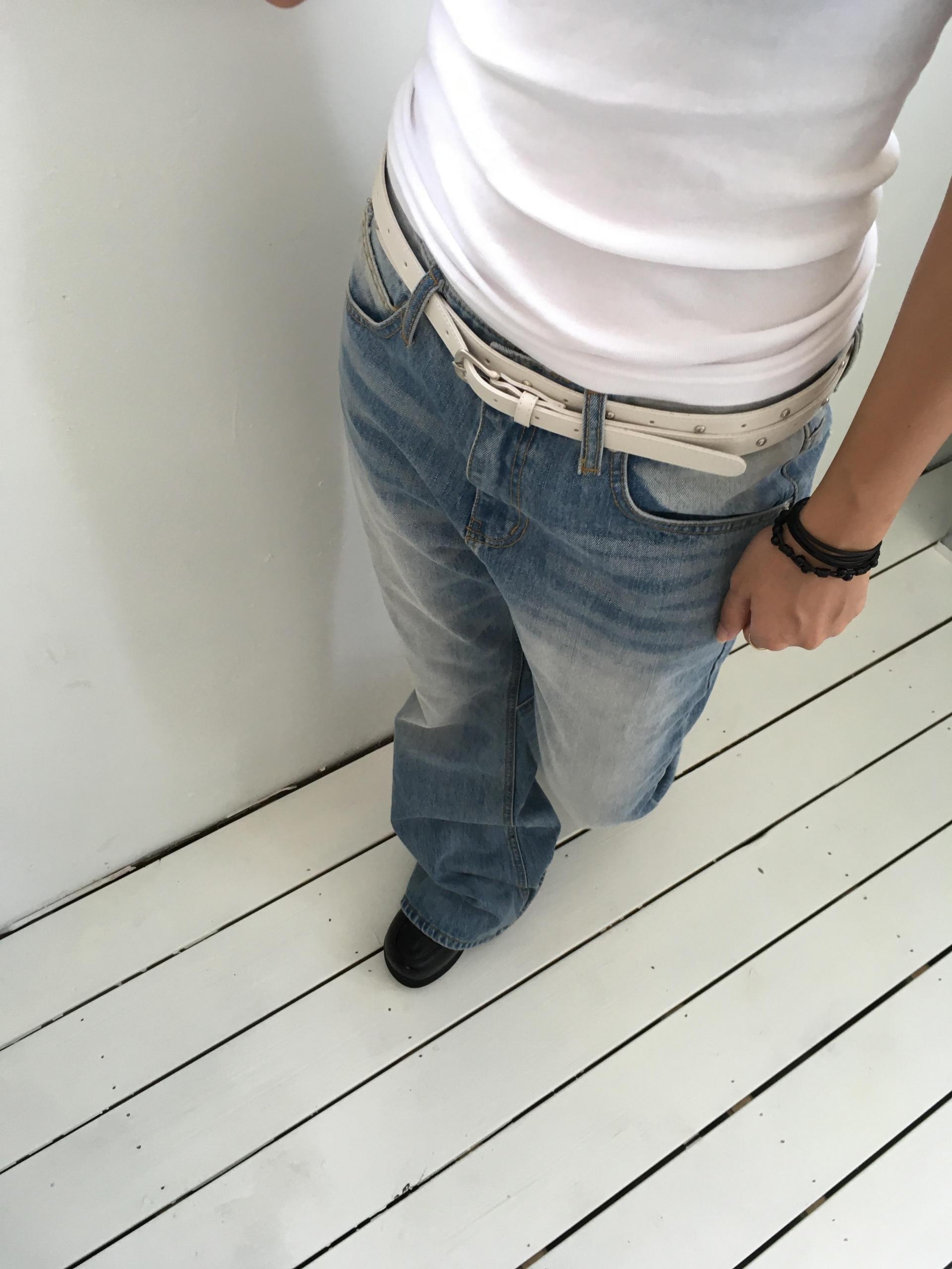 ice blue washed boots cut