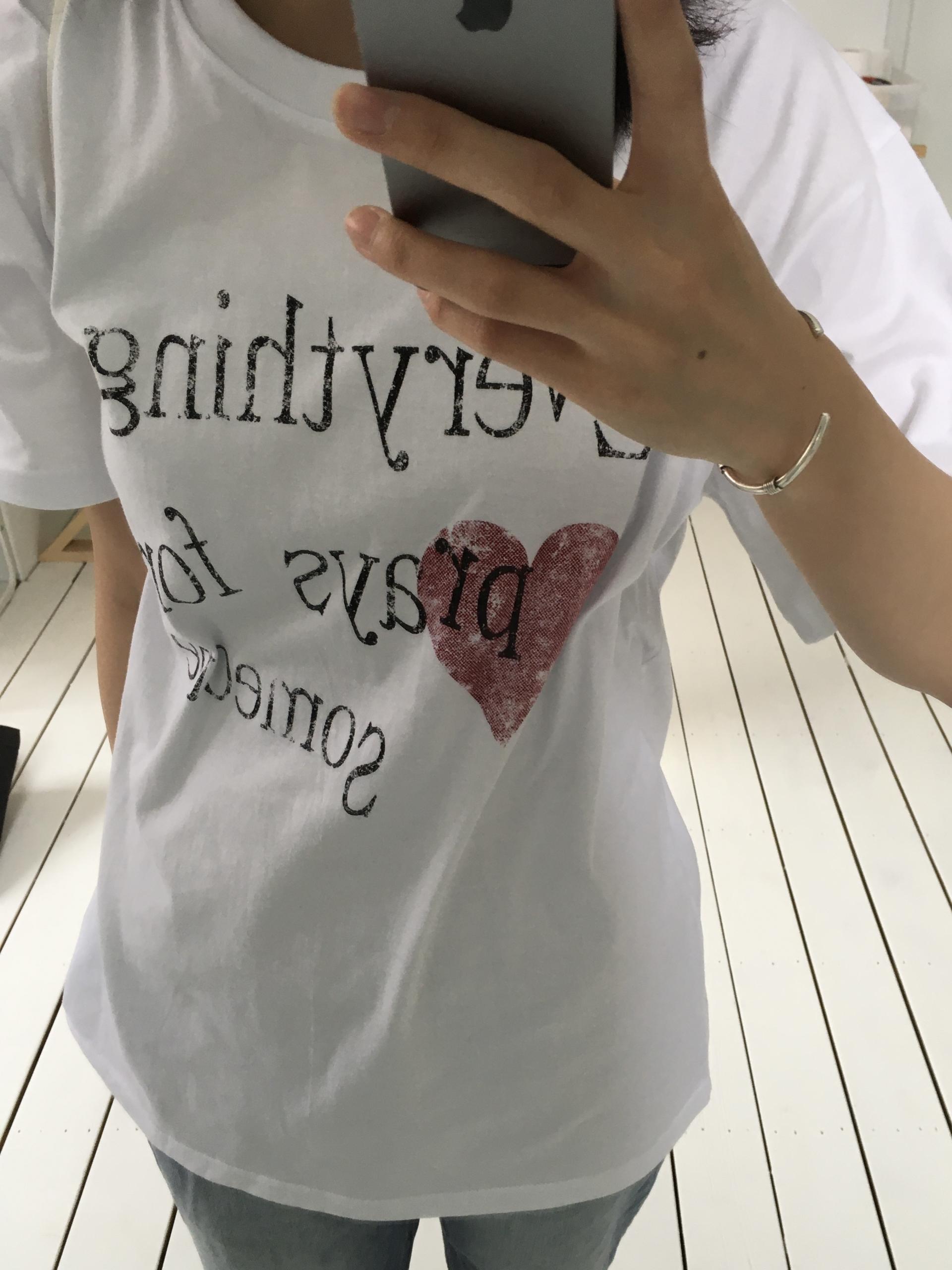 prays T-shirt