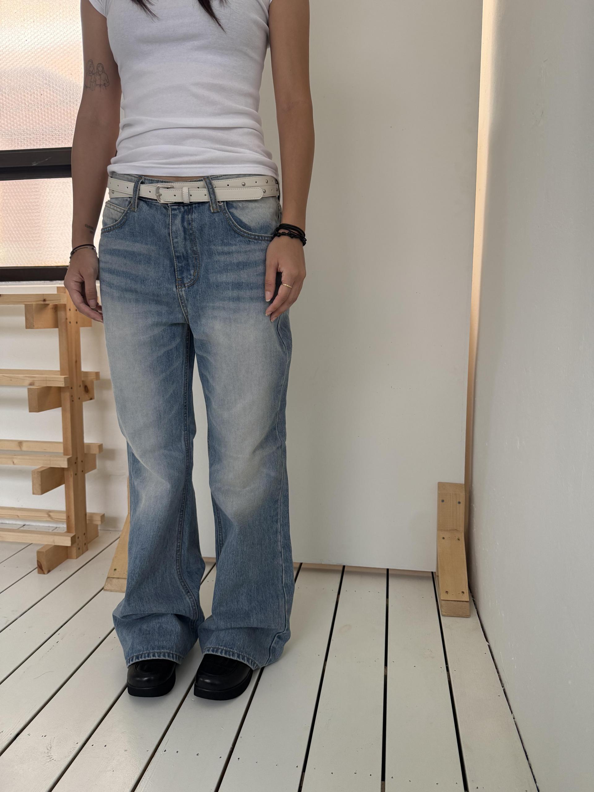 ice blue washed boots cut
