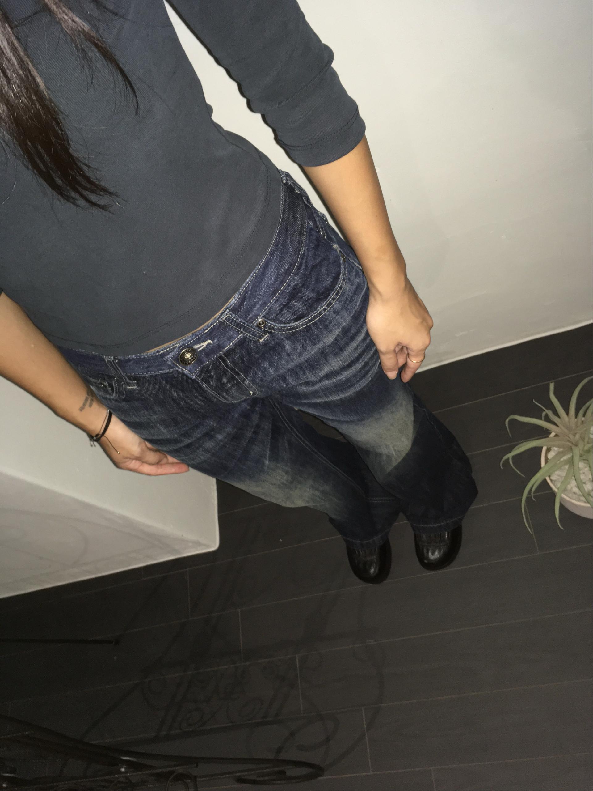 deep blue vintage boots cut