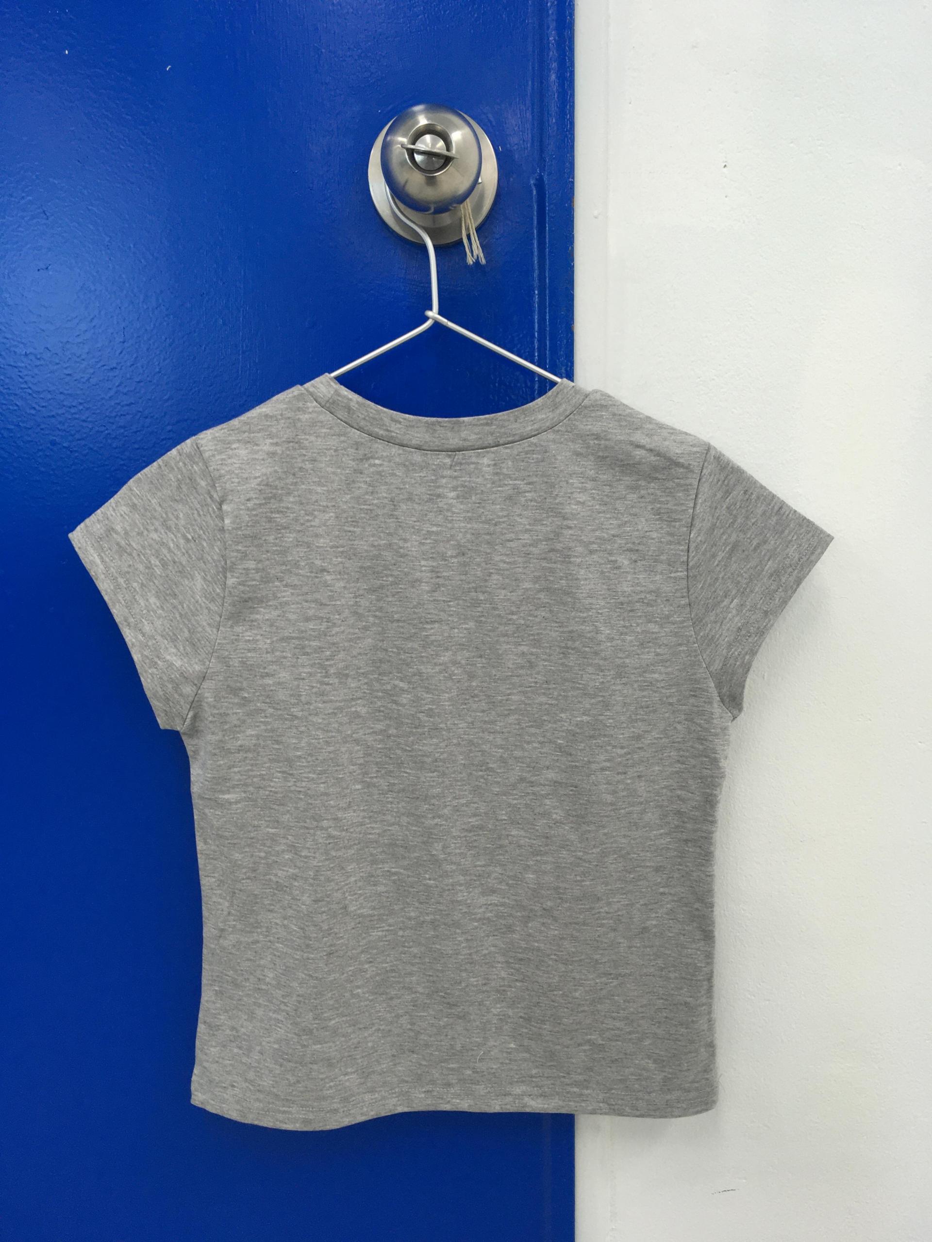 light short T-shirt