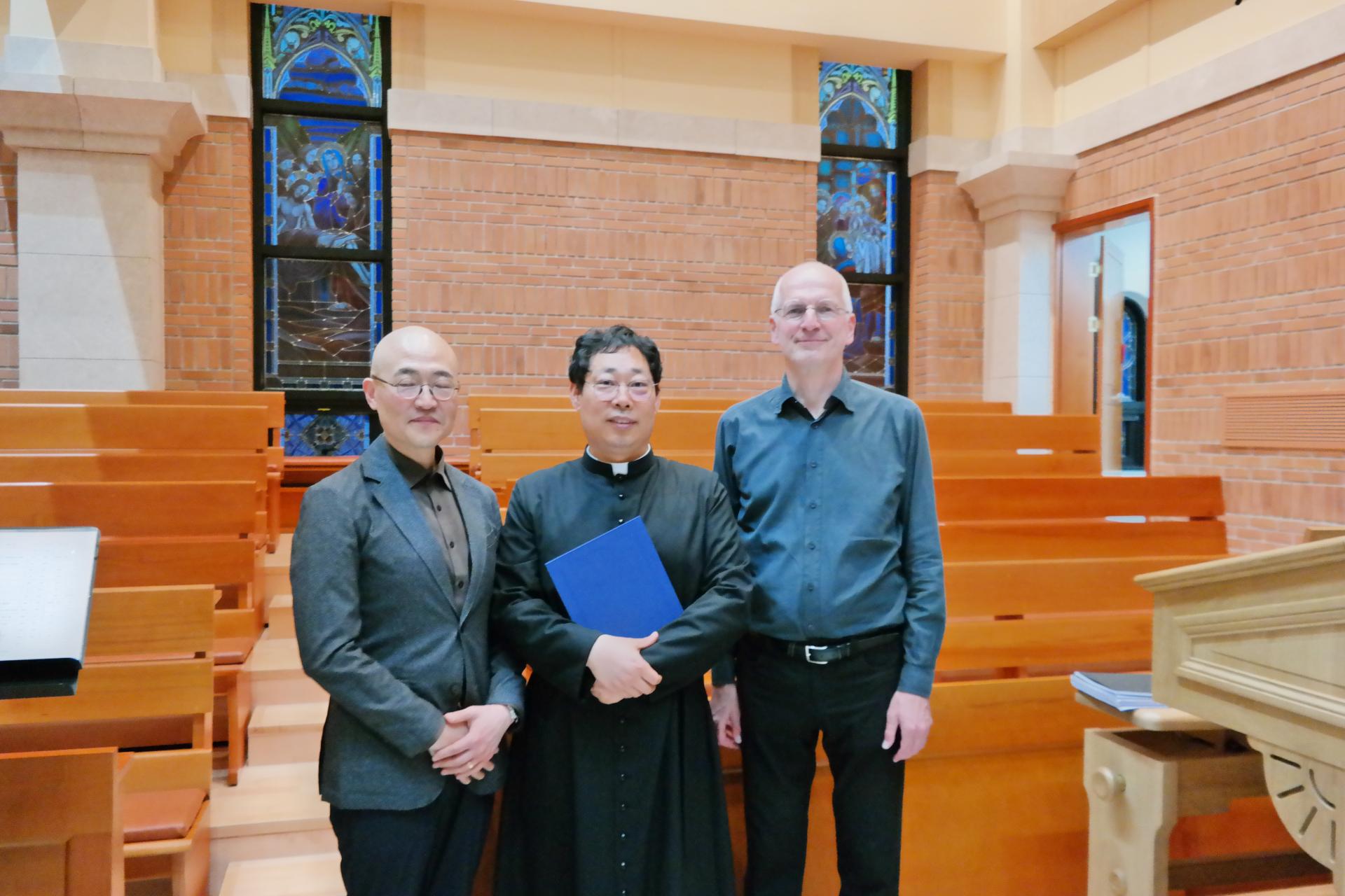 963ecac006819.jpg
