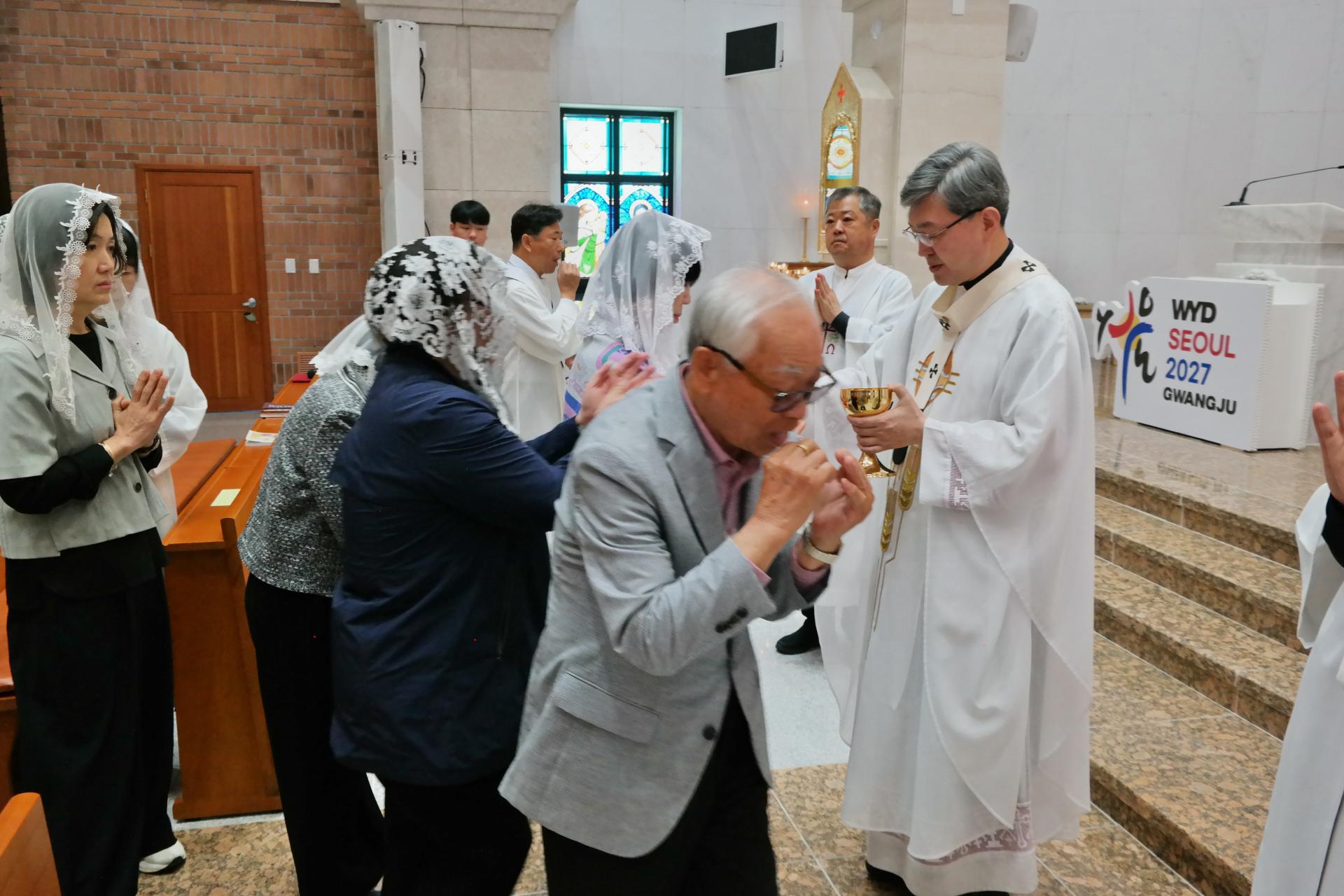 ca31881ffc3bc.jpg