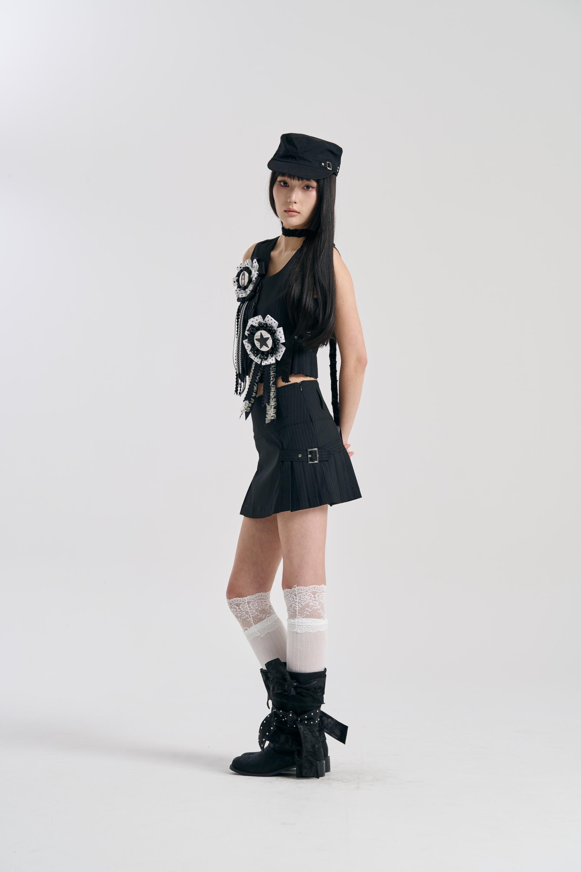 [SIGNATURE] STRAP PLEATS BELT VEST&SKIRT SET-UP BLACK