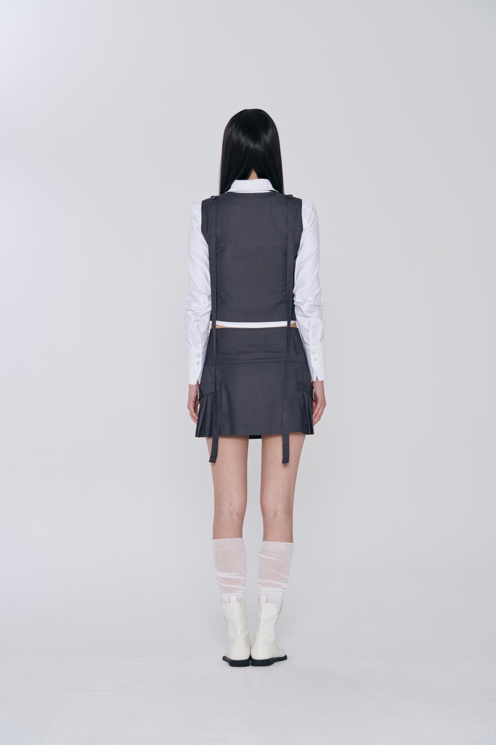 [SIGNATURE] STRAP PLEATS BELT VEST&SKIRT SET-UP CHARCOAL