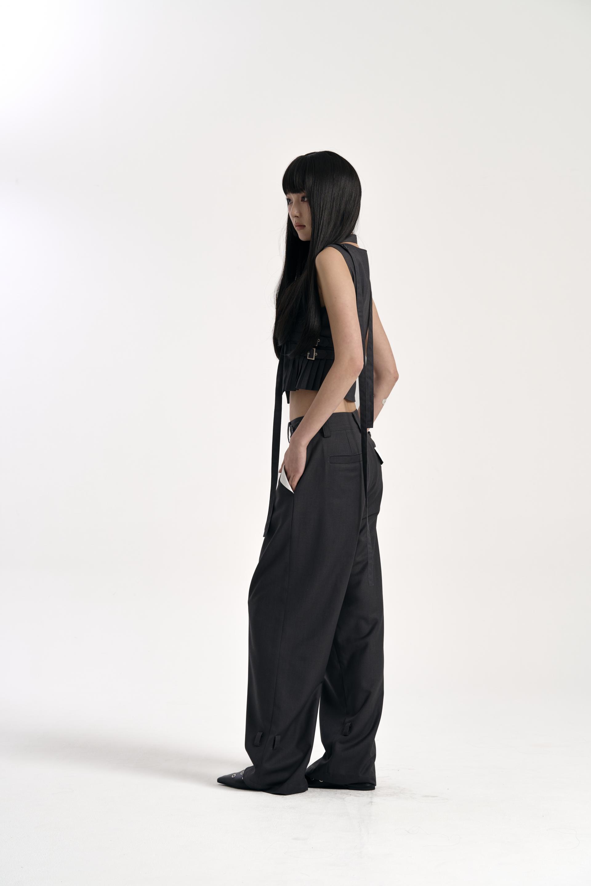 [SIGNATURE] TWO-WAY CONTRAST POCKET TROUSERS CHARCOAL