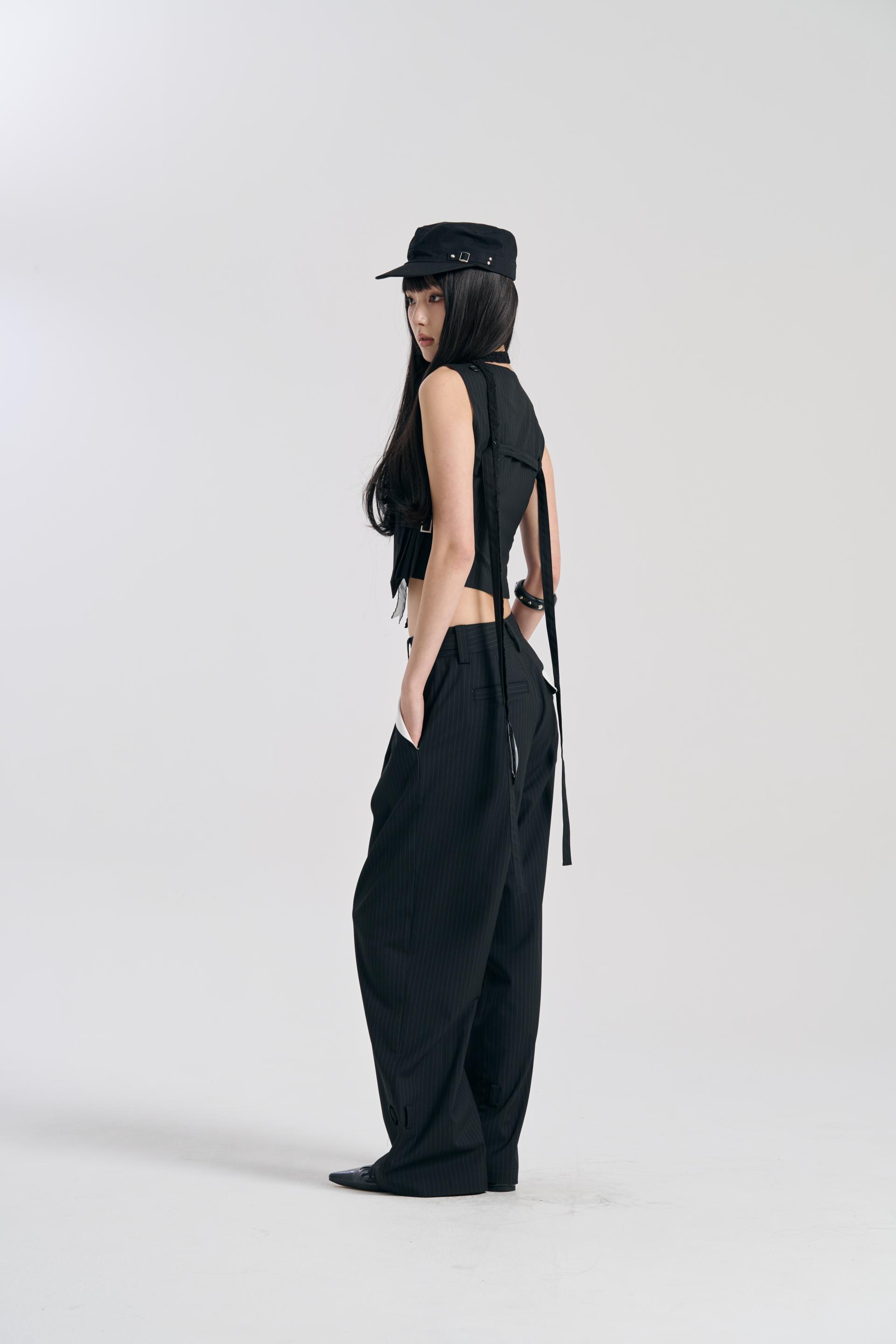 [PRE-ORDER] TWO-WAY CONTRAST POCKET TROUSERS BLACK