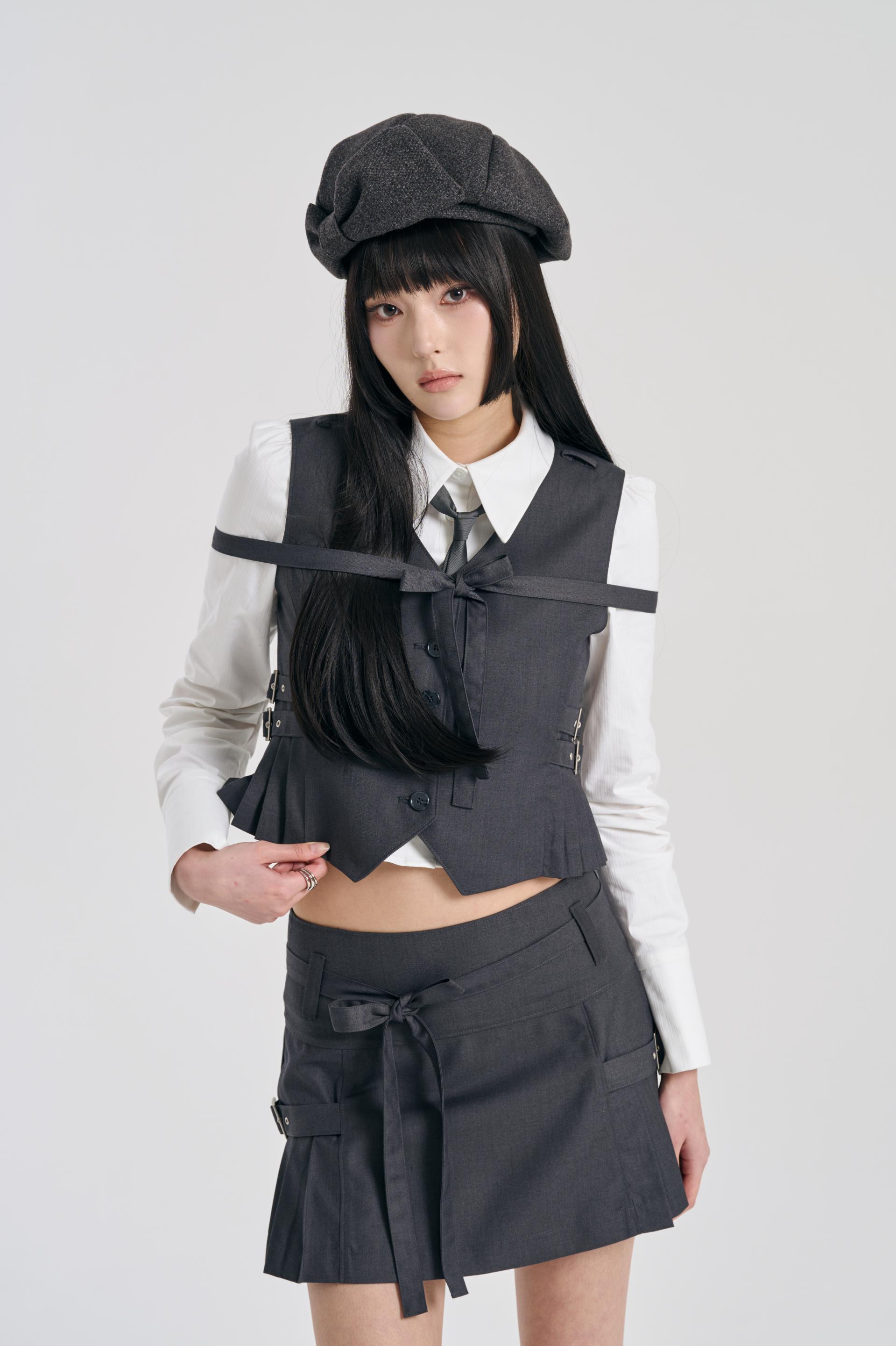 [SIGNATURE] PLEATS BELT SKIRT CHARCOAL