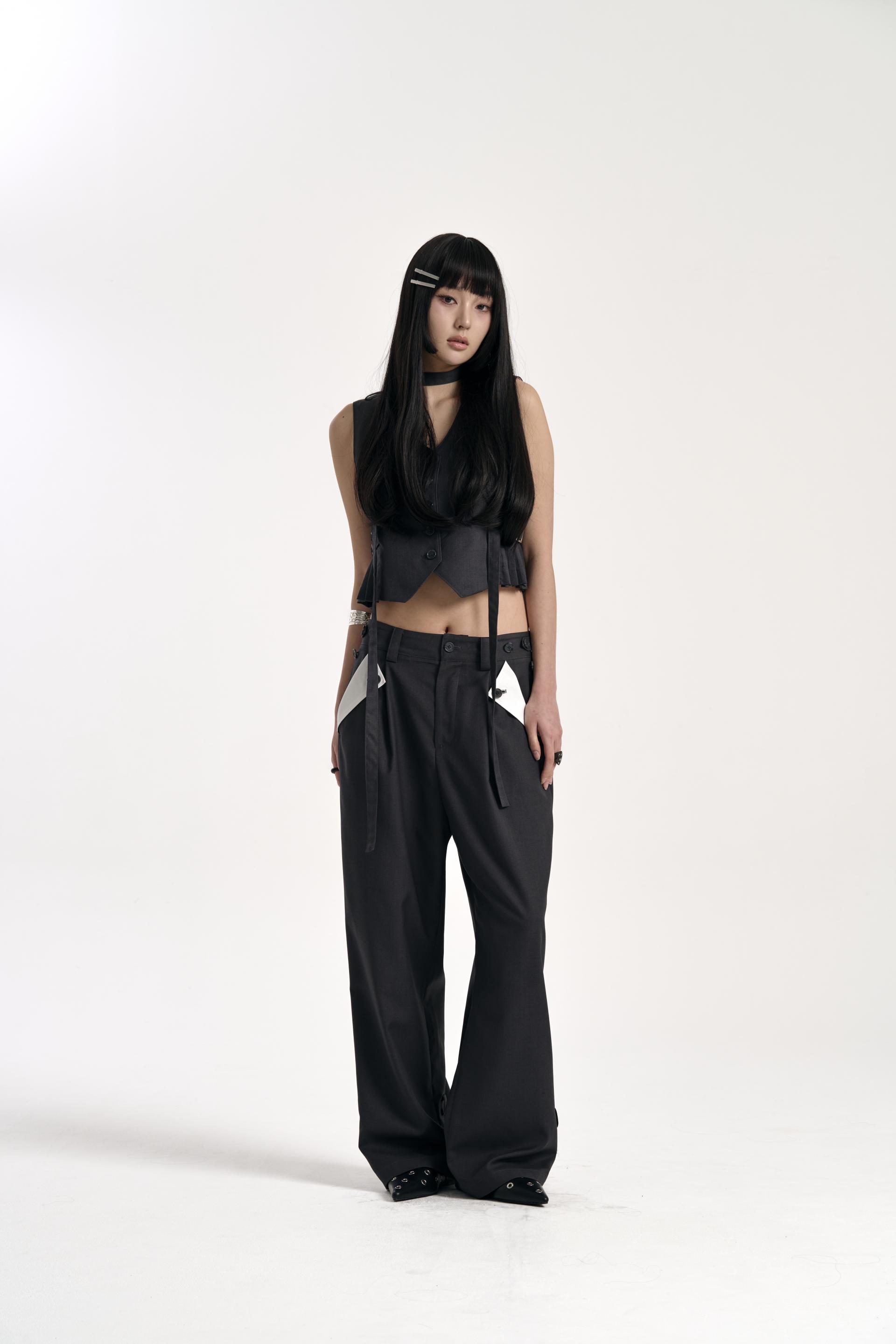 [SIGNATURE] TWO-WAY CONTRAST POCKET TROUSERS CHARCOAL