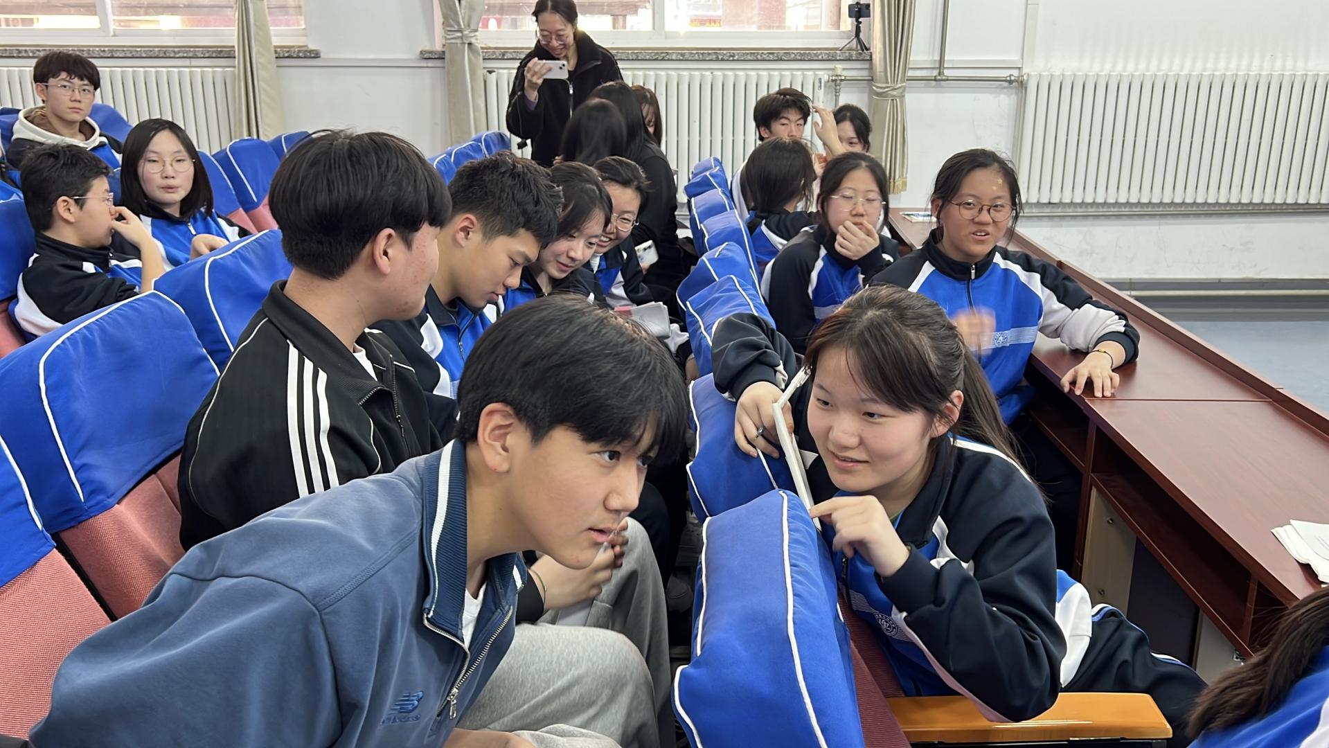 f1616cd88b512.jpg