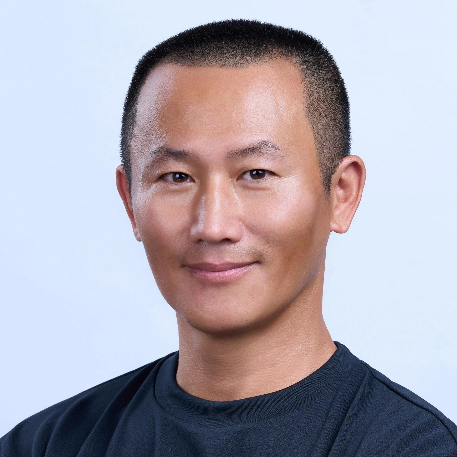강현석