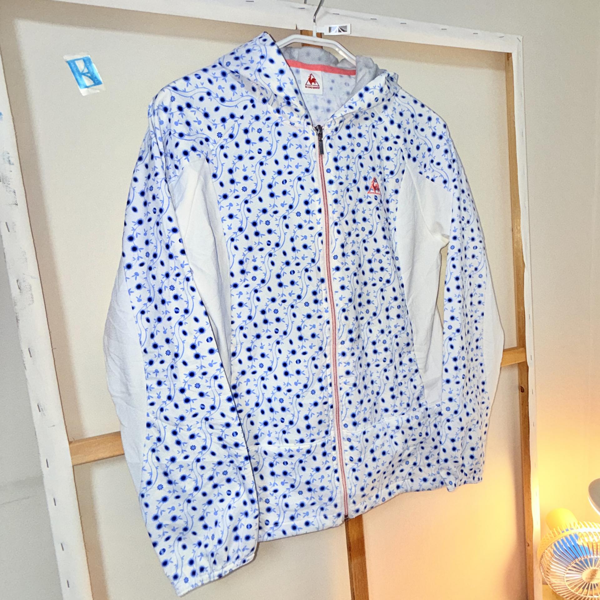 [Le Coq Sportif] 르꼬끄 플라워 그래픽 윈드브레이커 후드 집업 자켓 O (M~L)