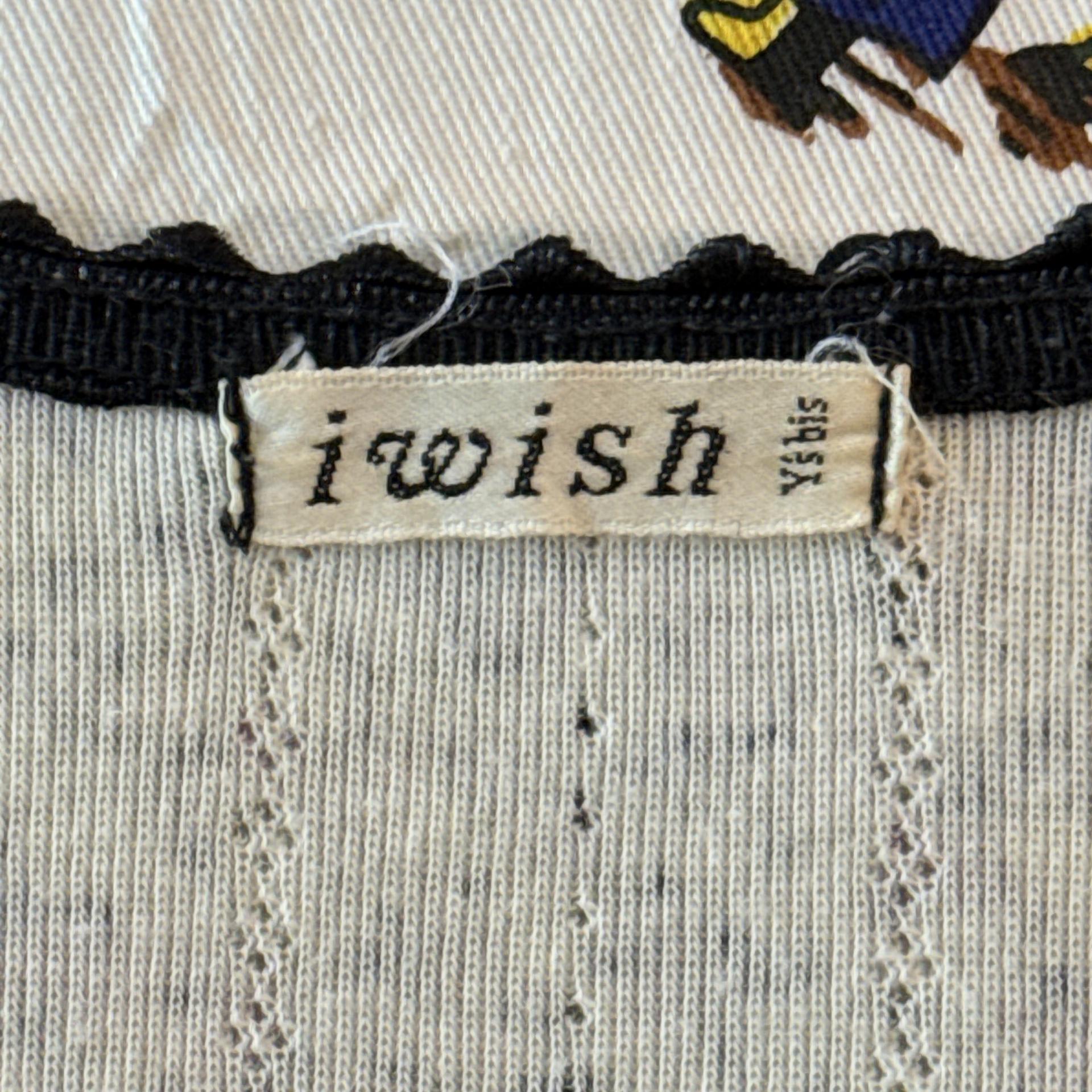 [iwish Y's bis] Floral Lace V-Neck Top