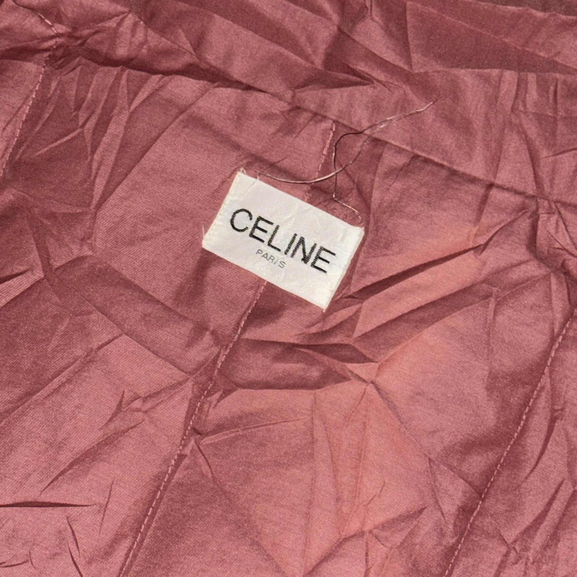 [CELINE] 셀린느 오리지널 페이즐리 마카담 다운 숄더 워머 베스트
