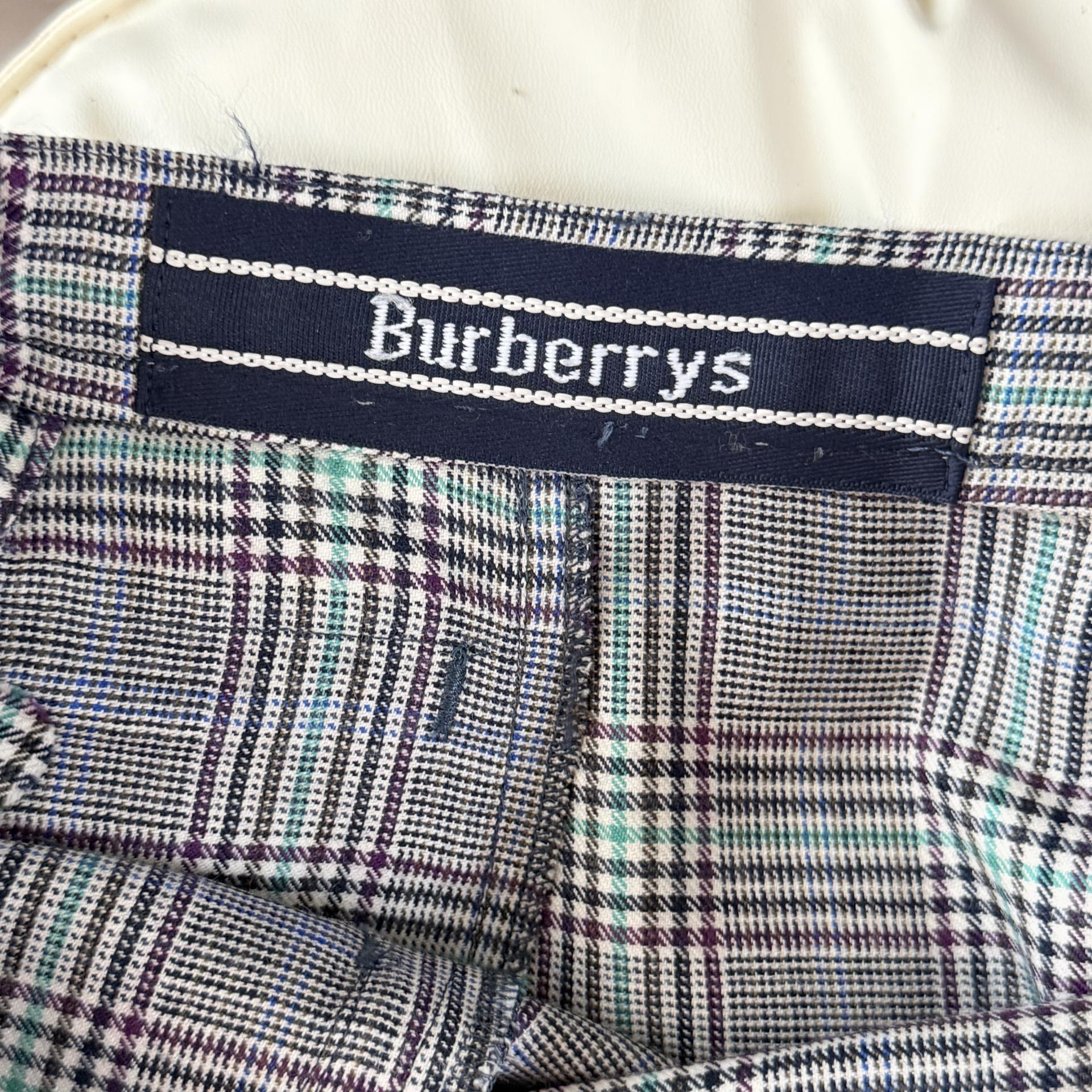 [Burberrys] 90s Check Wrap-Style Pleated Mini Skirt (Grey)